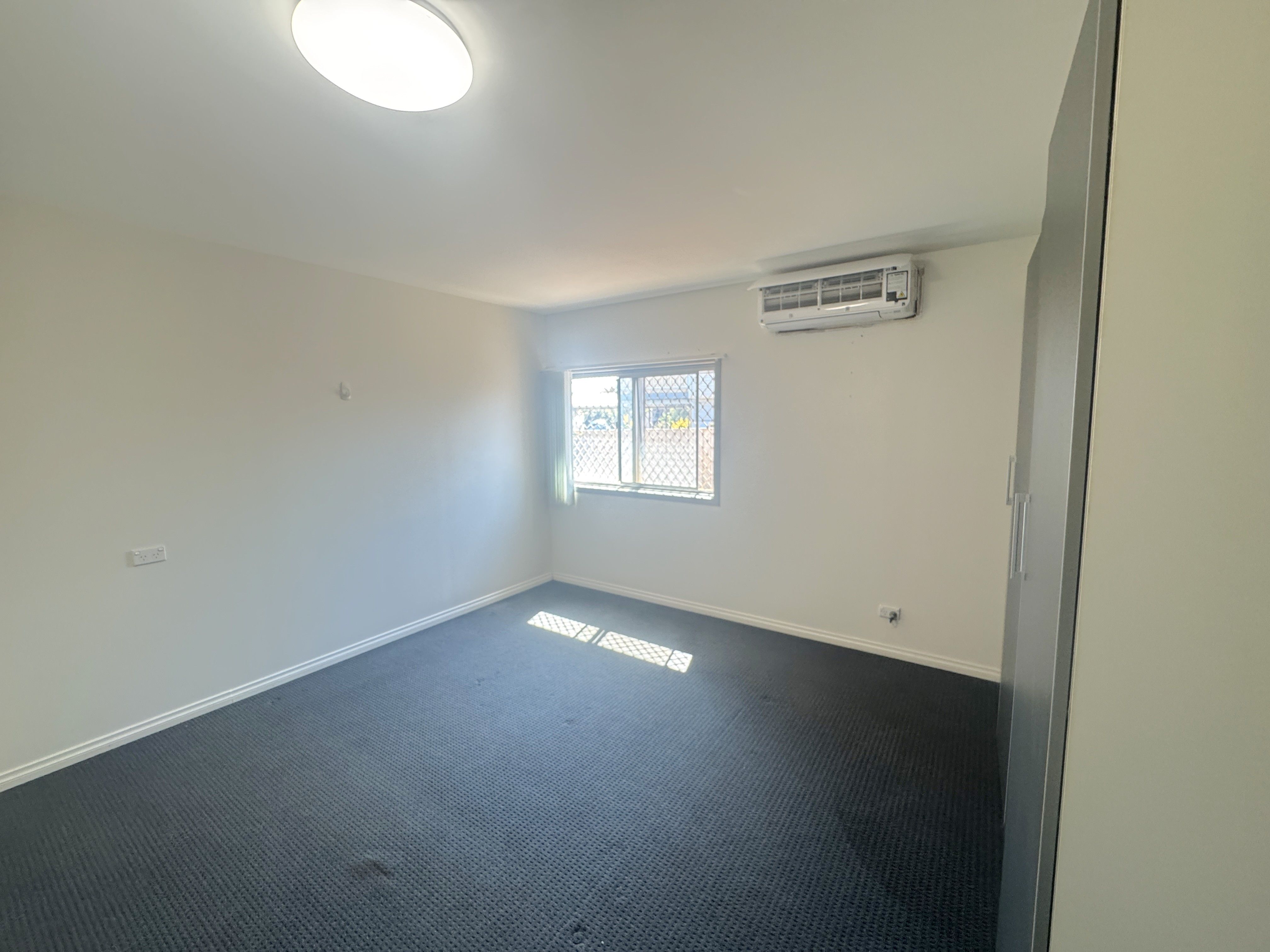 66 Robinson Street — photo 18 of 30