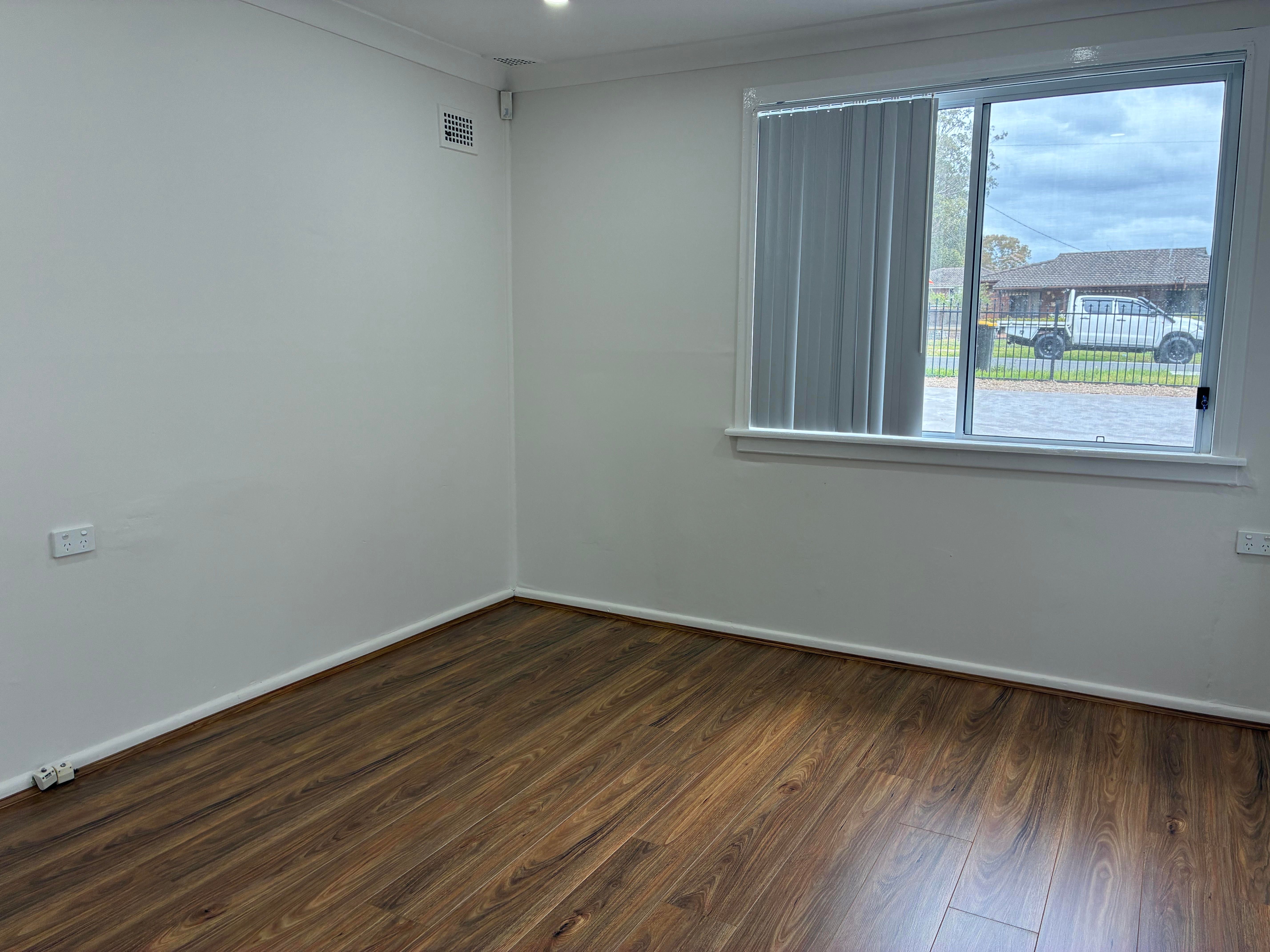 19 Cartwright Avenue — photo 4 of 10