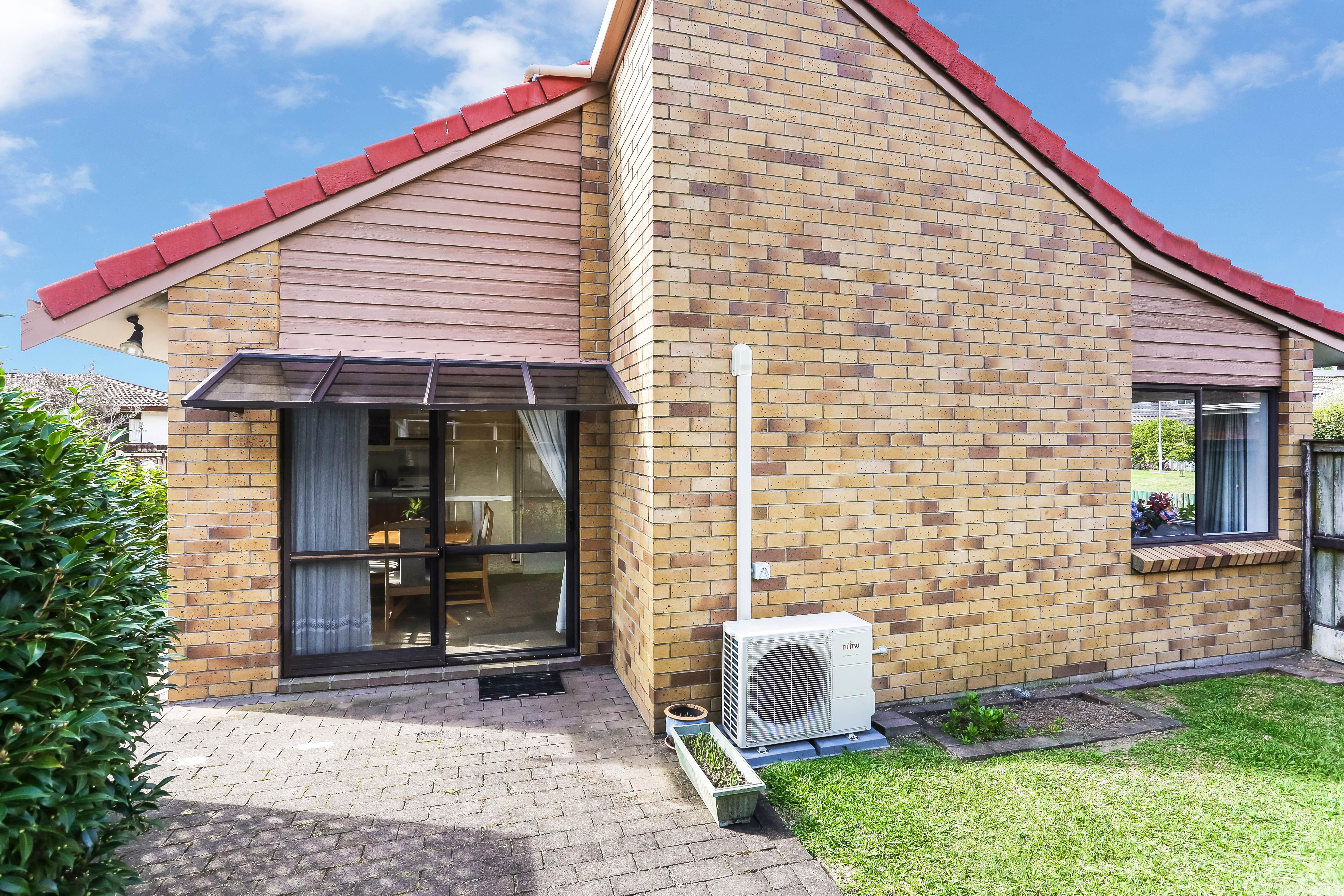 2/15 Don Street, Papakura, Papakura