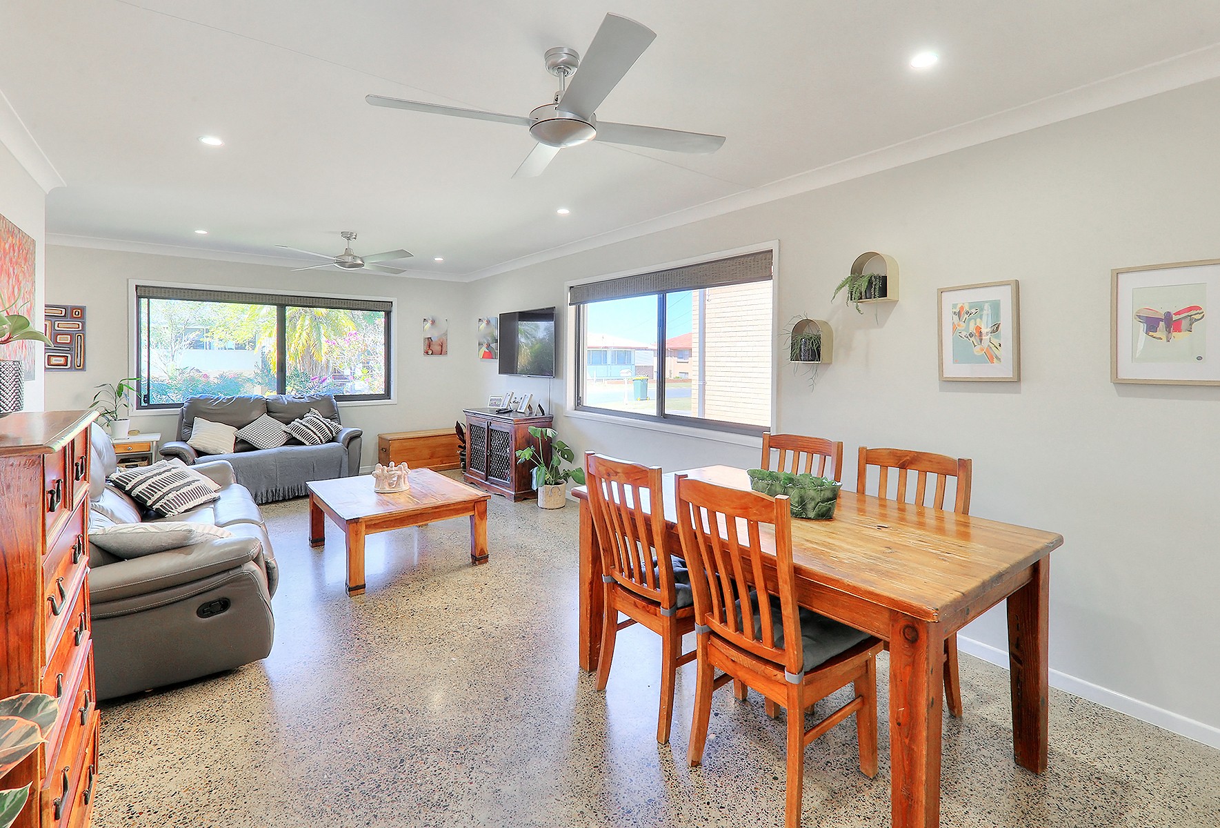 25 Auckland Street, Wishart, QLD 4122