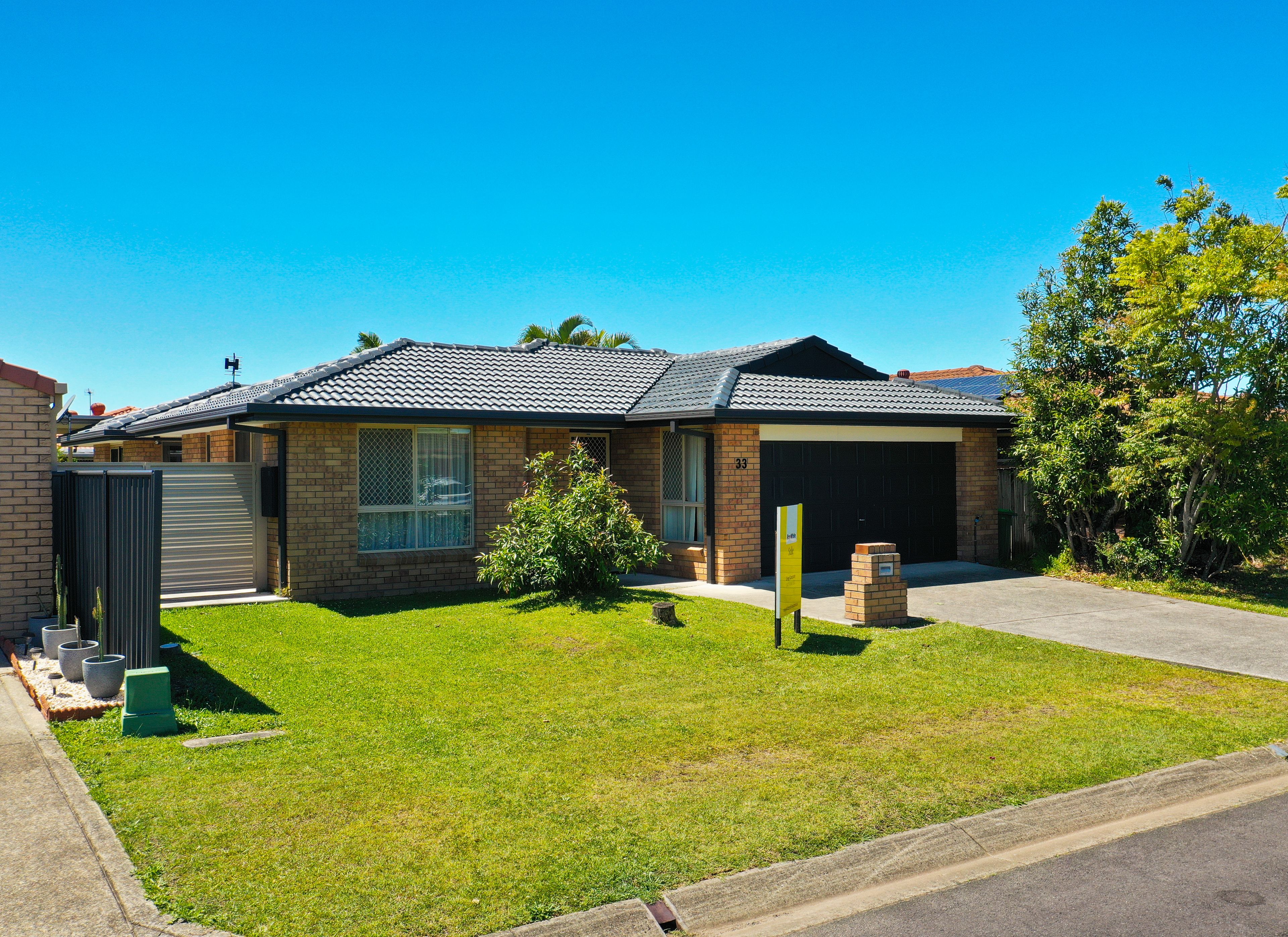 33 Pristine Court, Varsity Lakes, QLD 4227