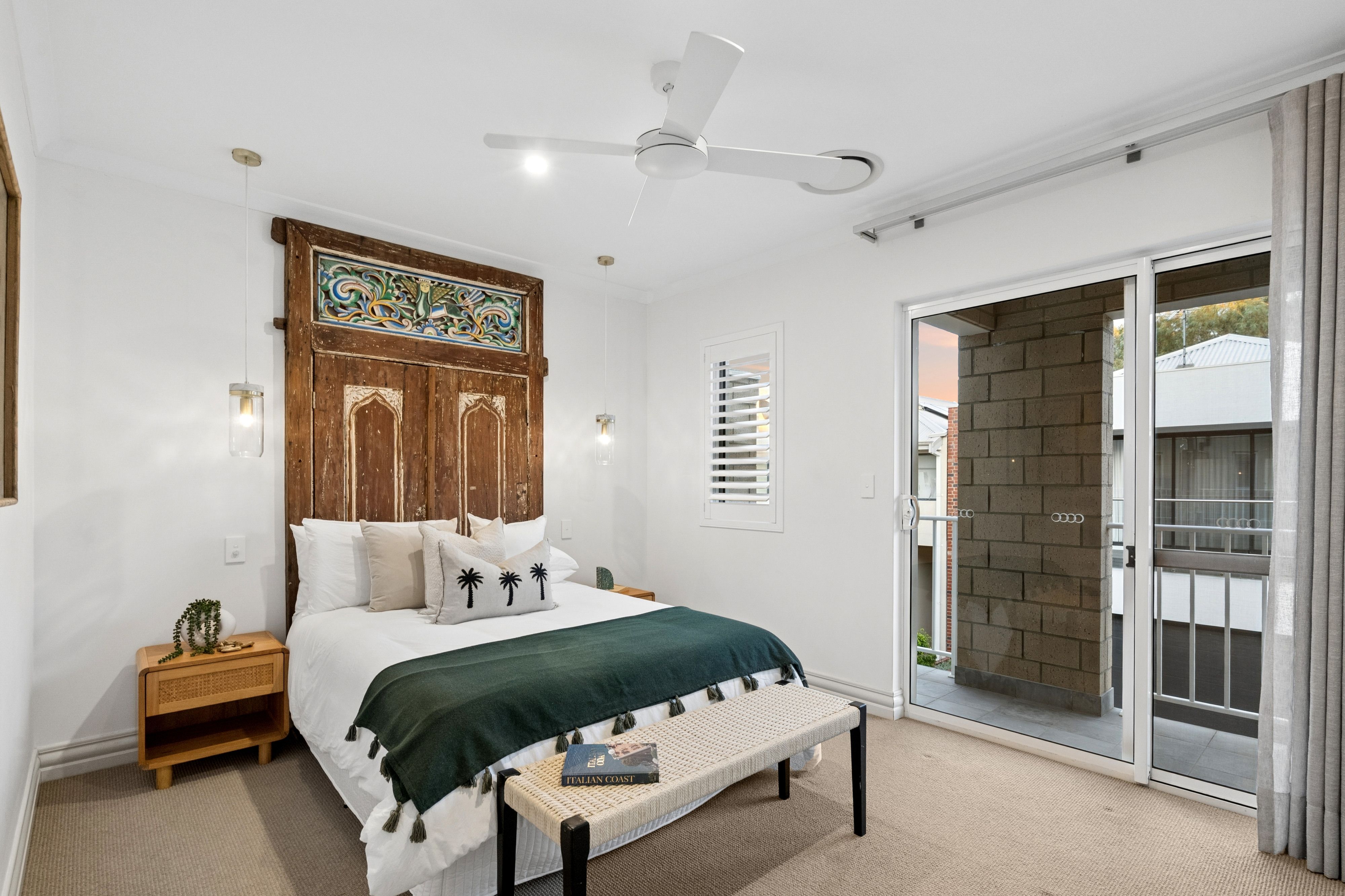 3/7 Marina Drive — photo 11 of 21