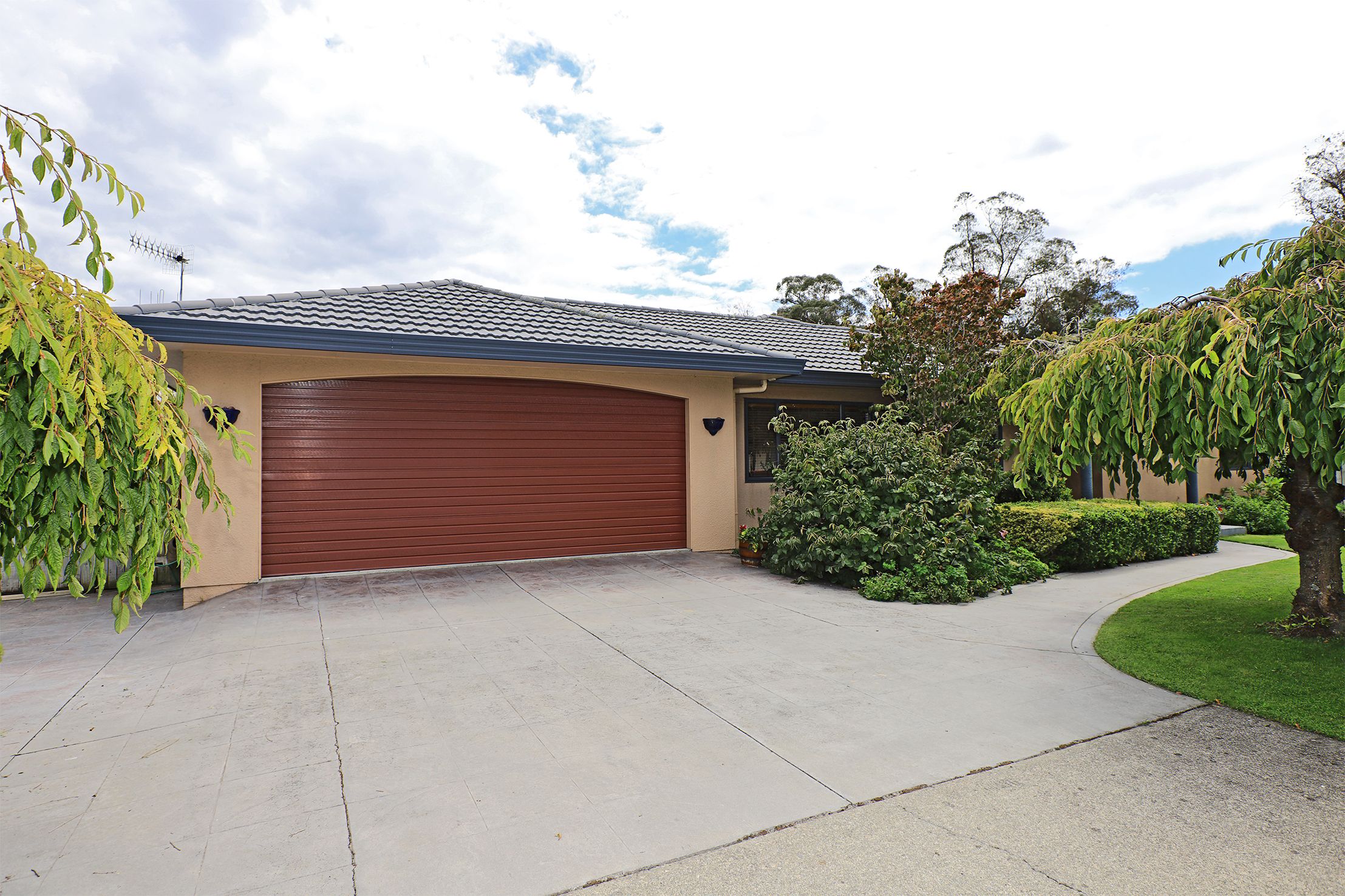 905 Harding Road, Camberley, Hastings District