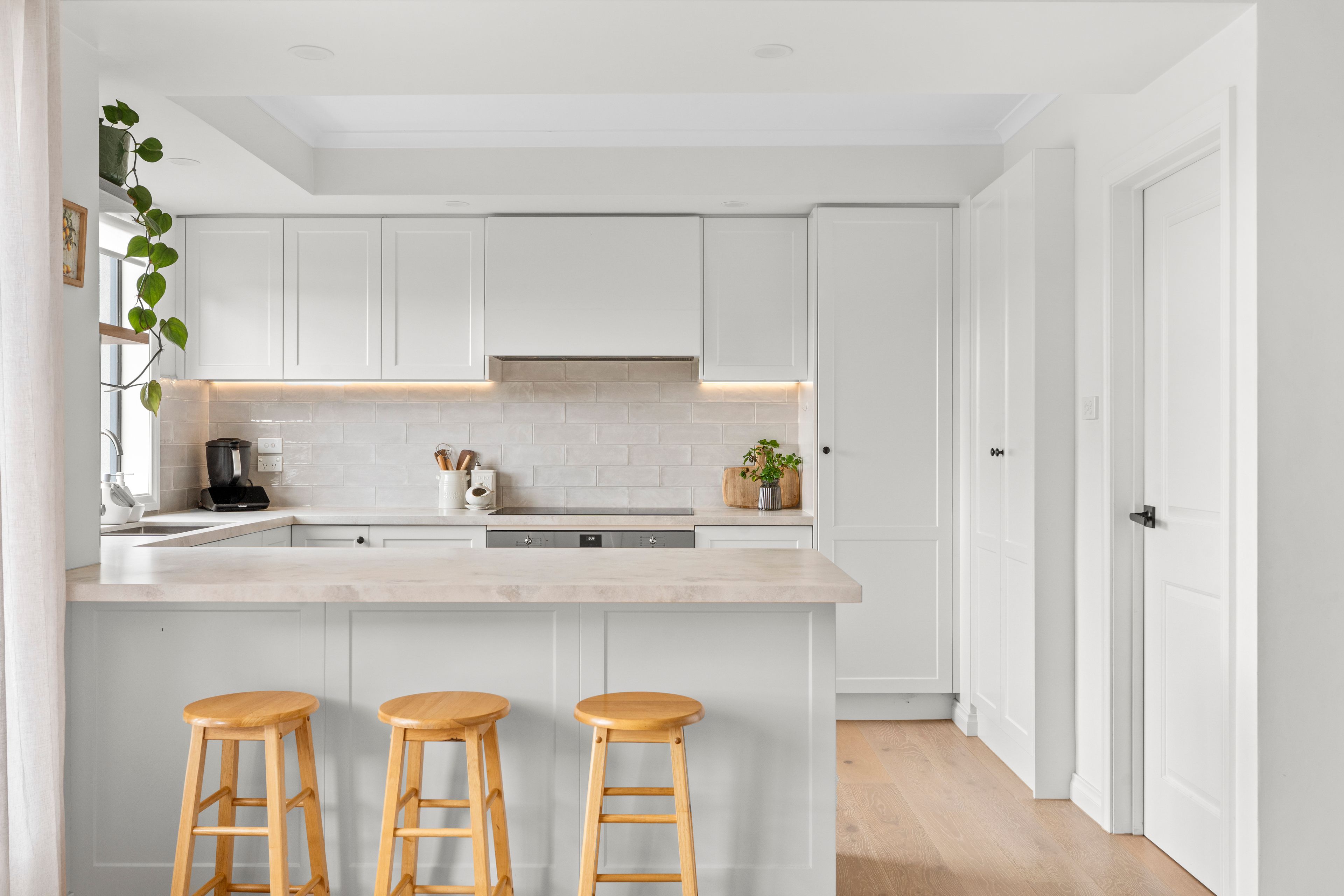 370-374 Ironbark Road — photo 7 of 20