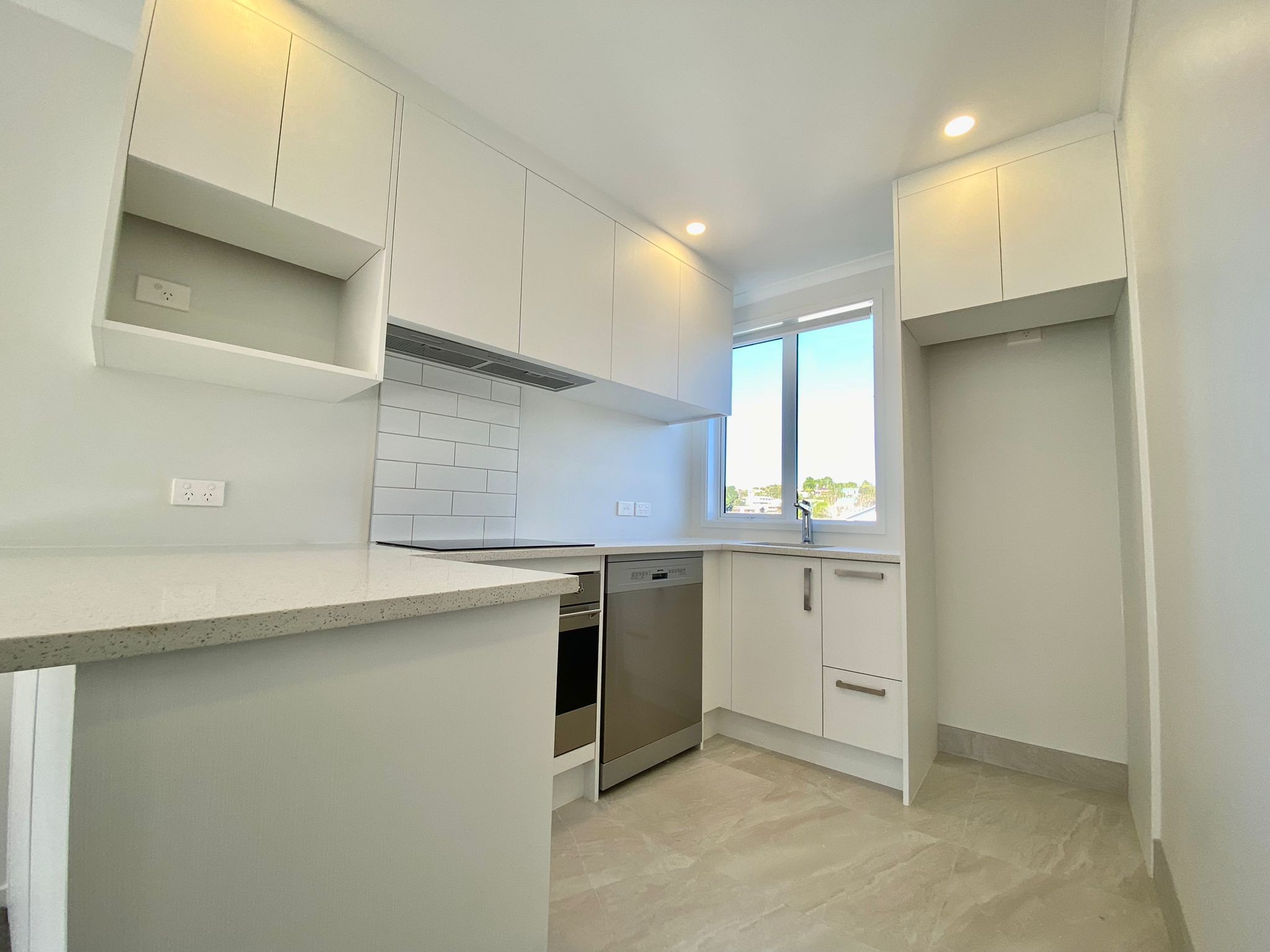 C/95 Athena Drive, Totara Vale, North Shore City