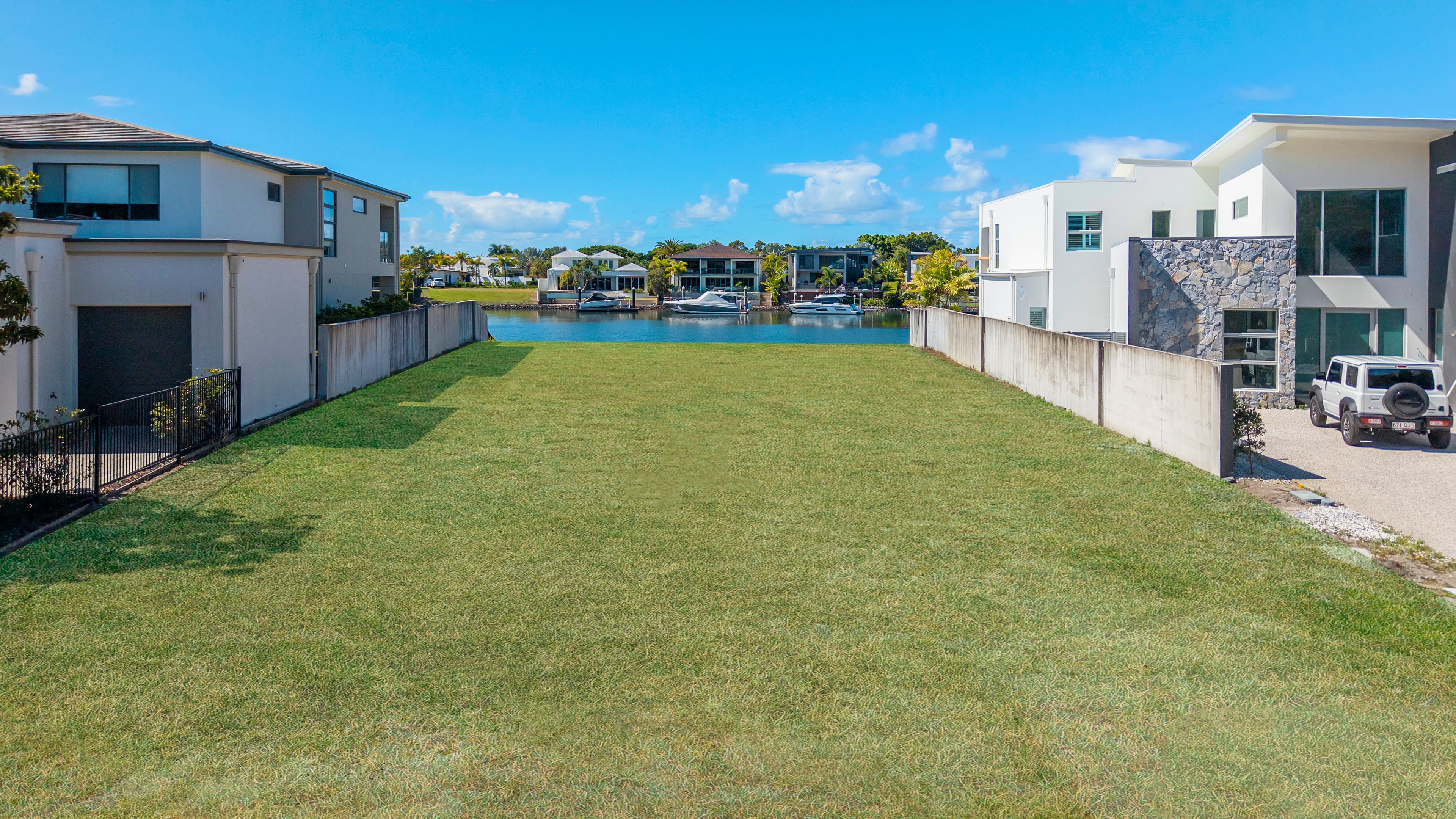 1011 Edgecliff Drive — photo 5 of 6
