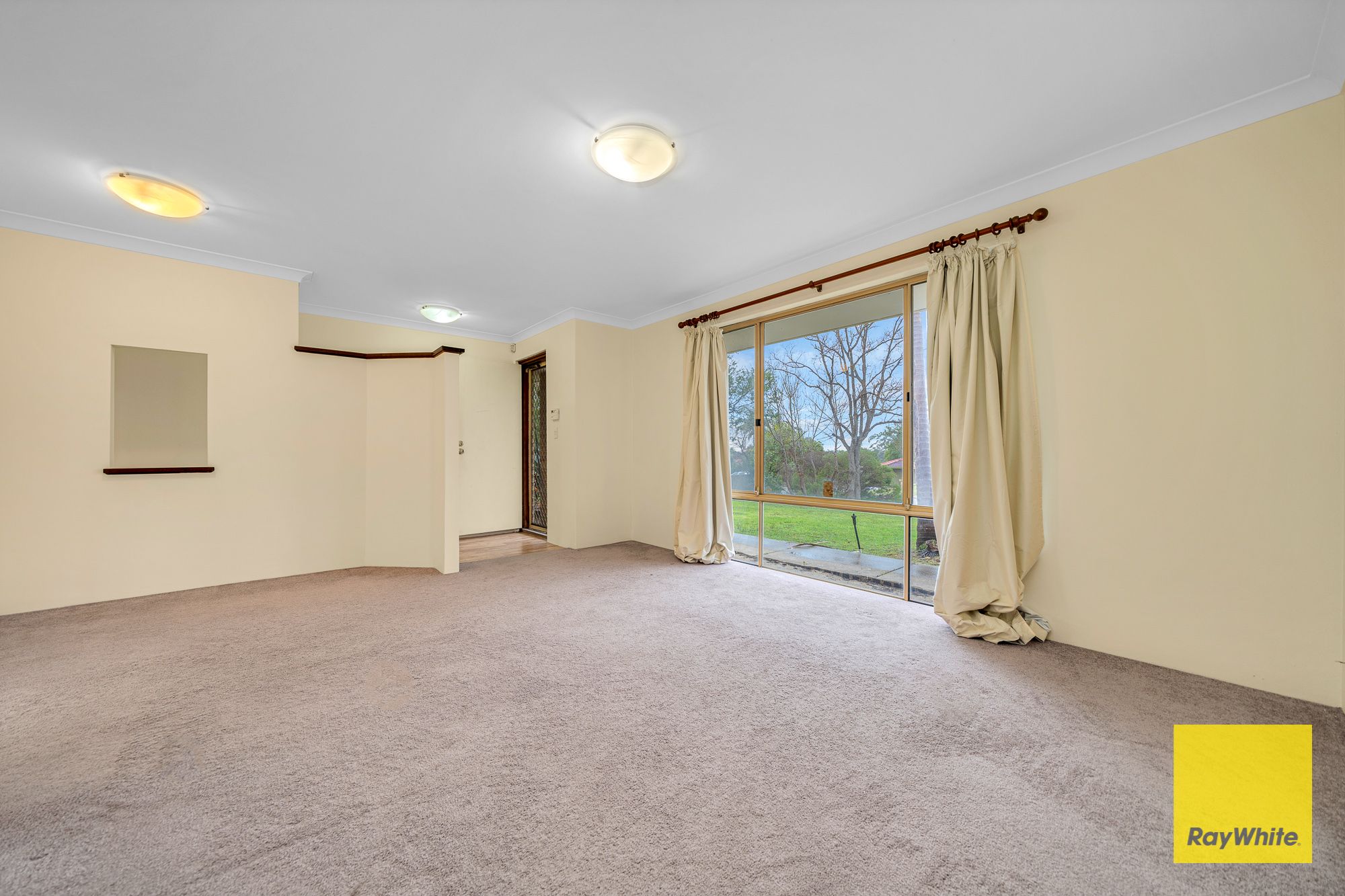 41 Leicester Square, Alexander Heights, WA 6064