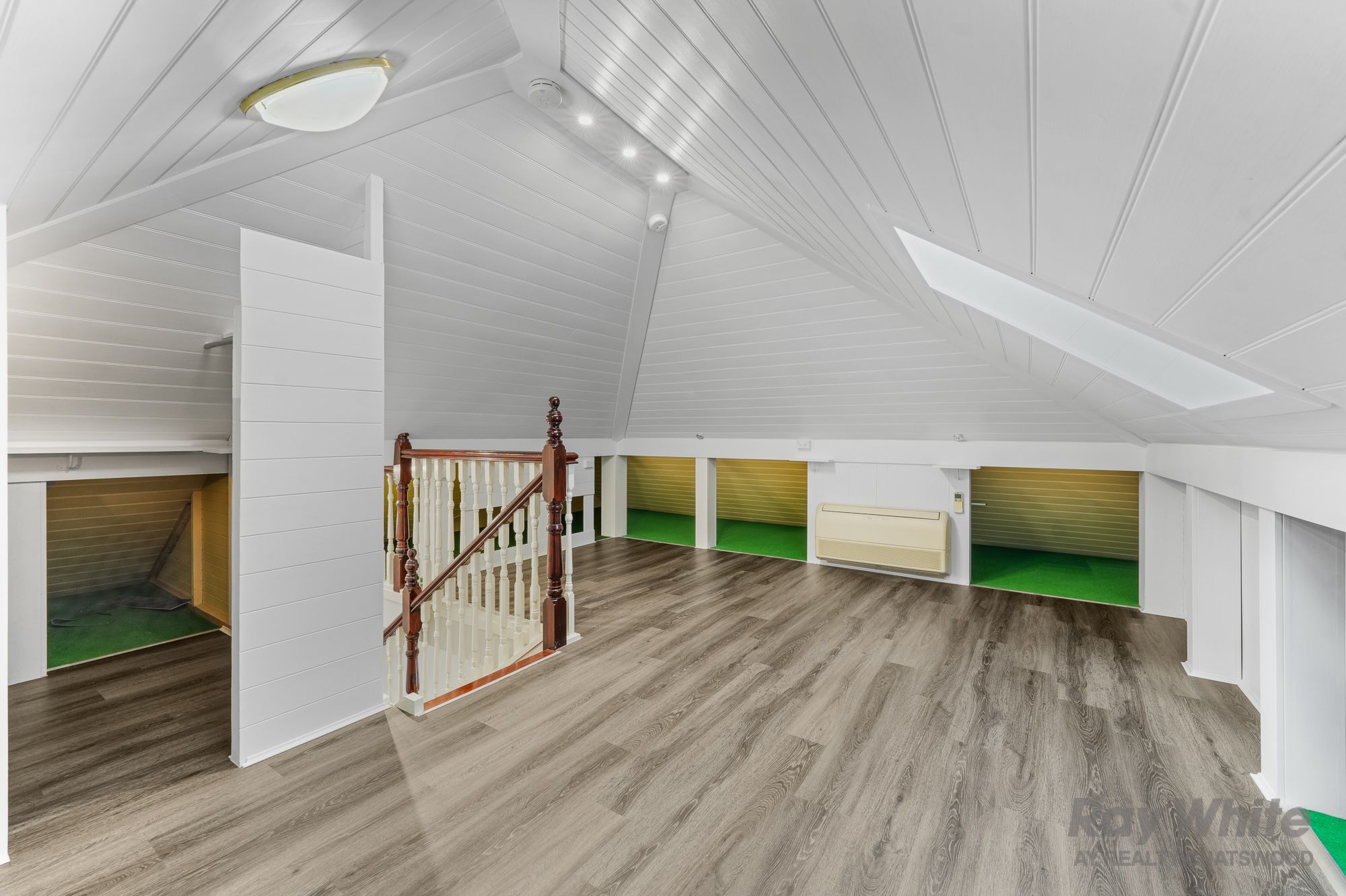 30 Edgar Street — photo 12 of 12
