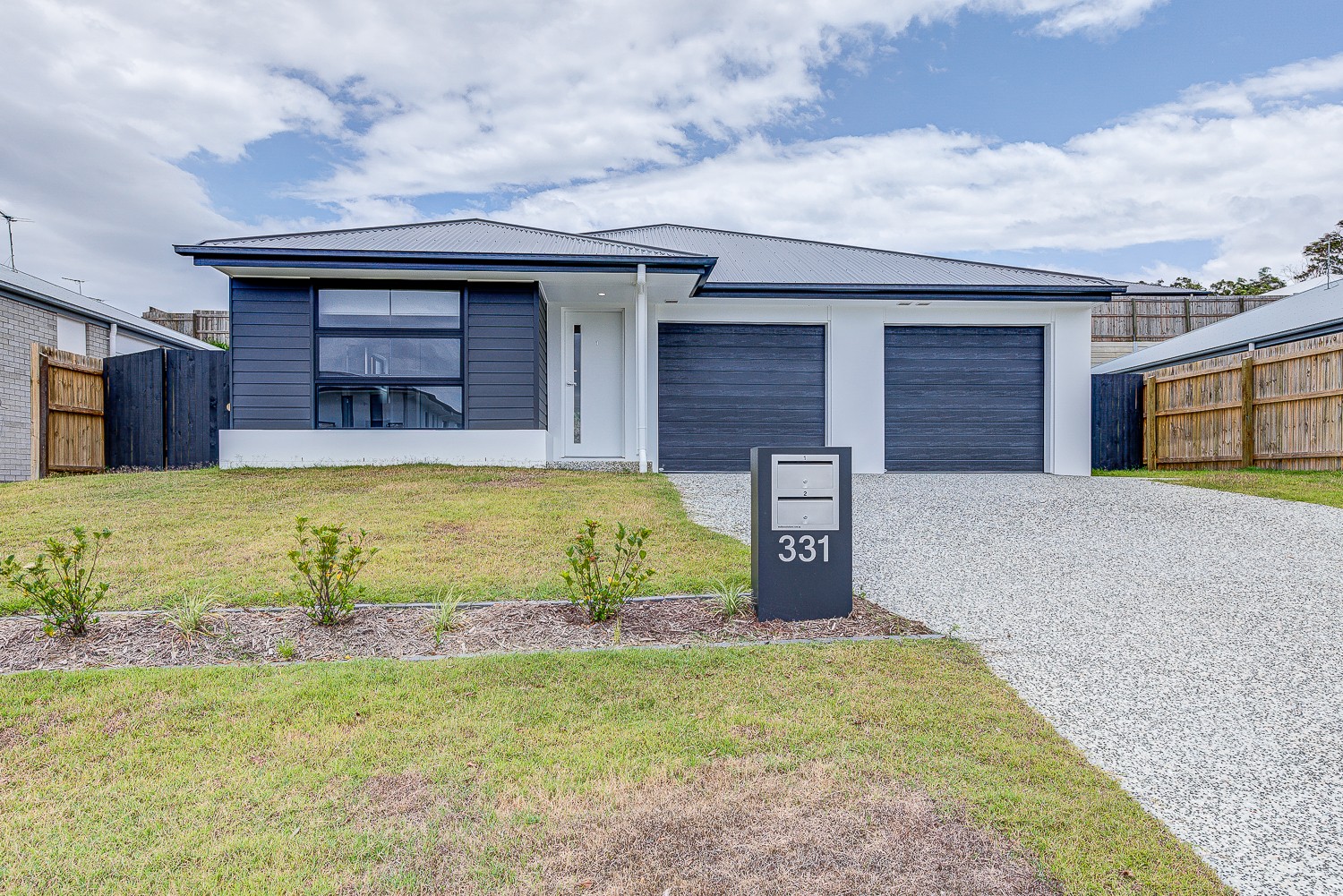 1/331 Tallagandra Road, Holmview, QLD 4207