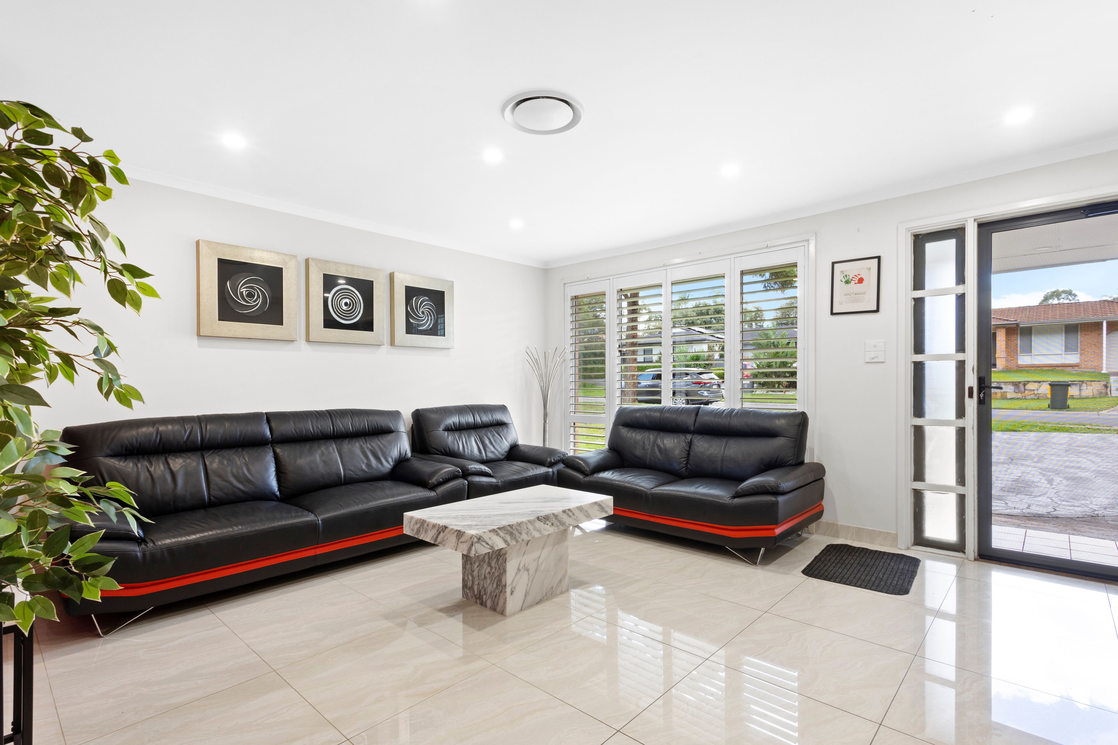 19 Goddard Crescent, Quakers Hill, NSW 2763