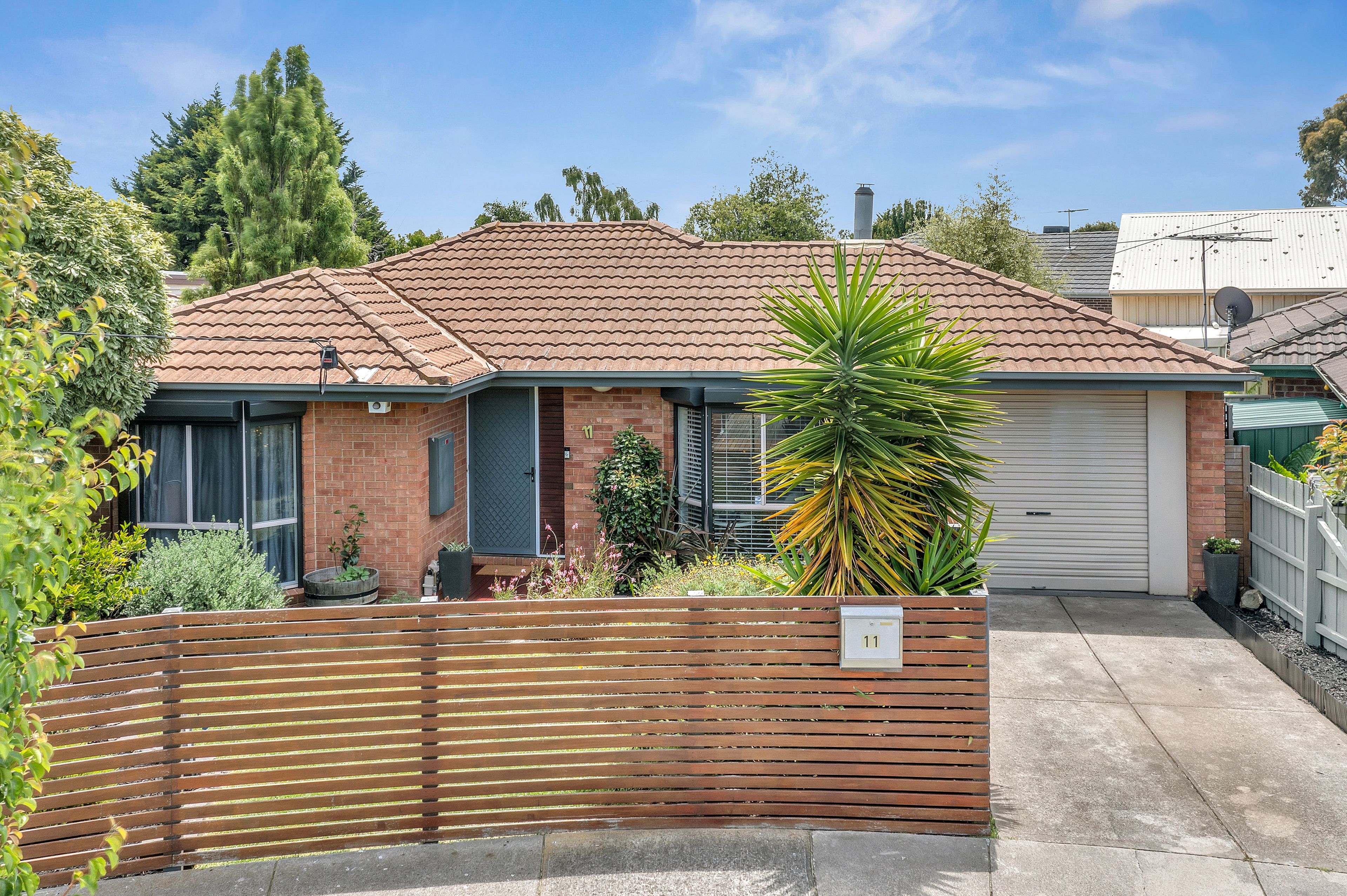 11 Hursley Court, Craigieburn, VIC 3064