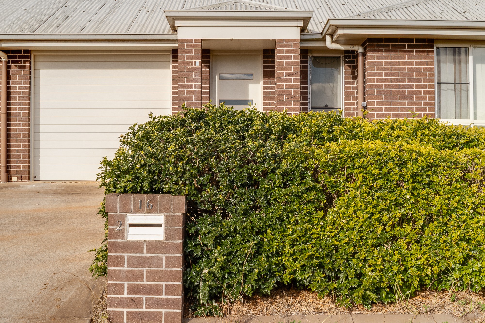 2/16 Chainey Court, Glenvale, QLD 4350