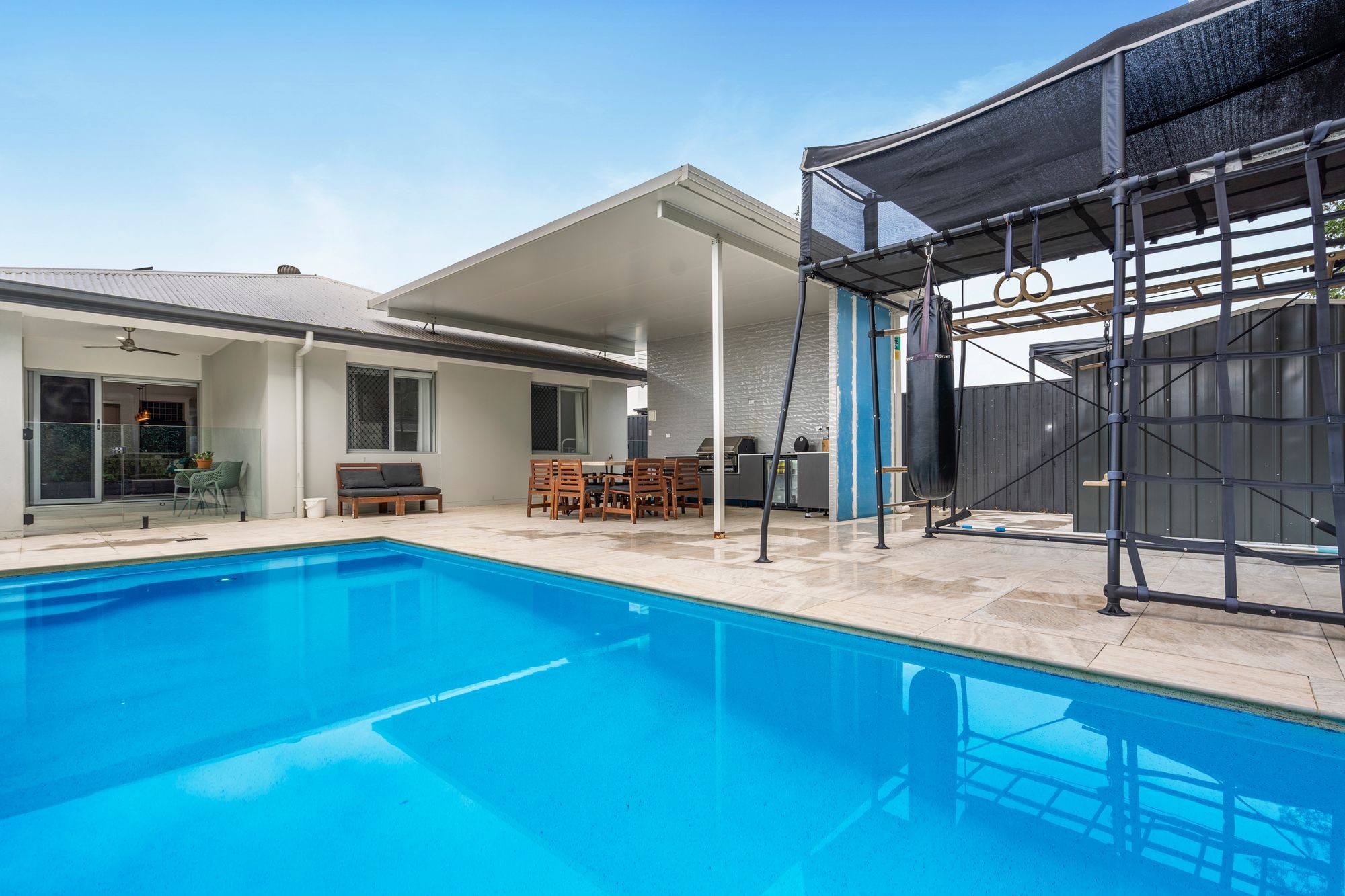 145 Ashwood Circuit, Chambers Flat, QLD 4133
