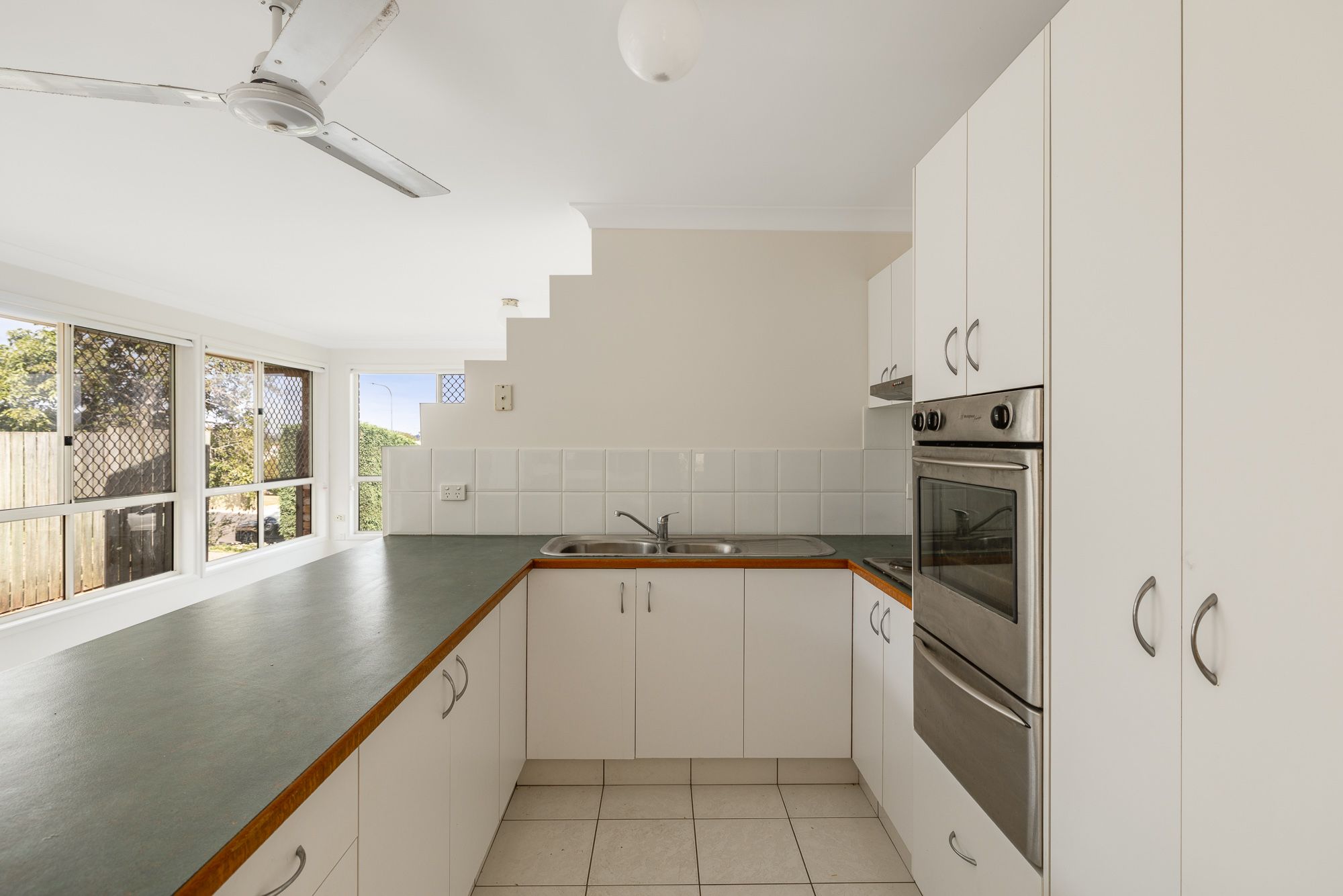 17 Catalina Drive — photo 4 of 12