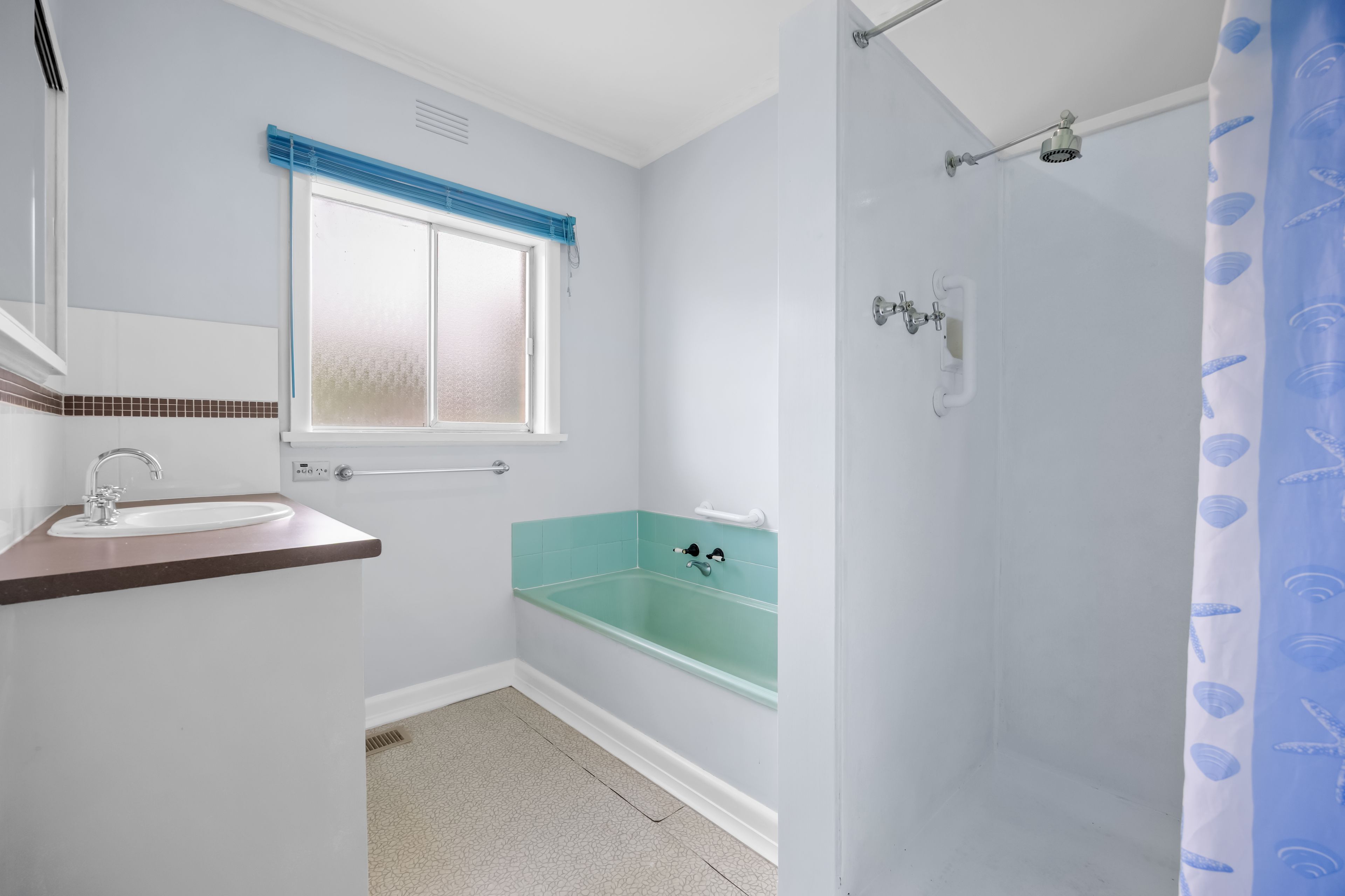 1 Ainley Street — photo 9 of 10