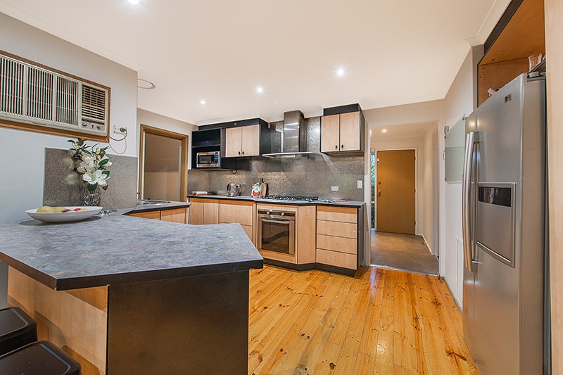 30 Crusoe Drive, Lysterfield, VIC 3156