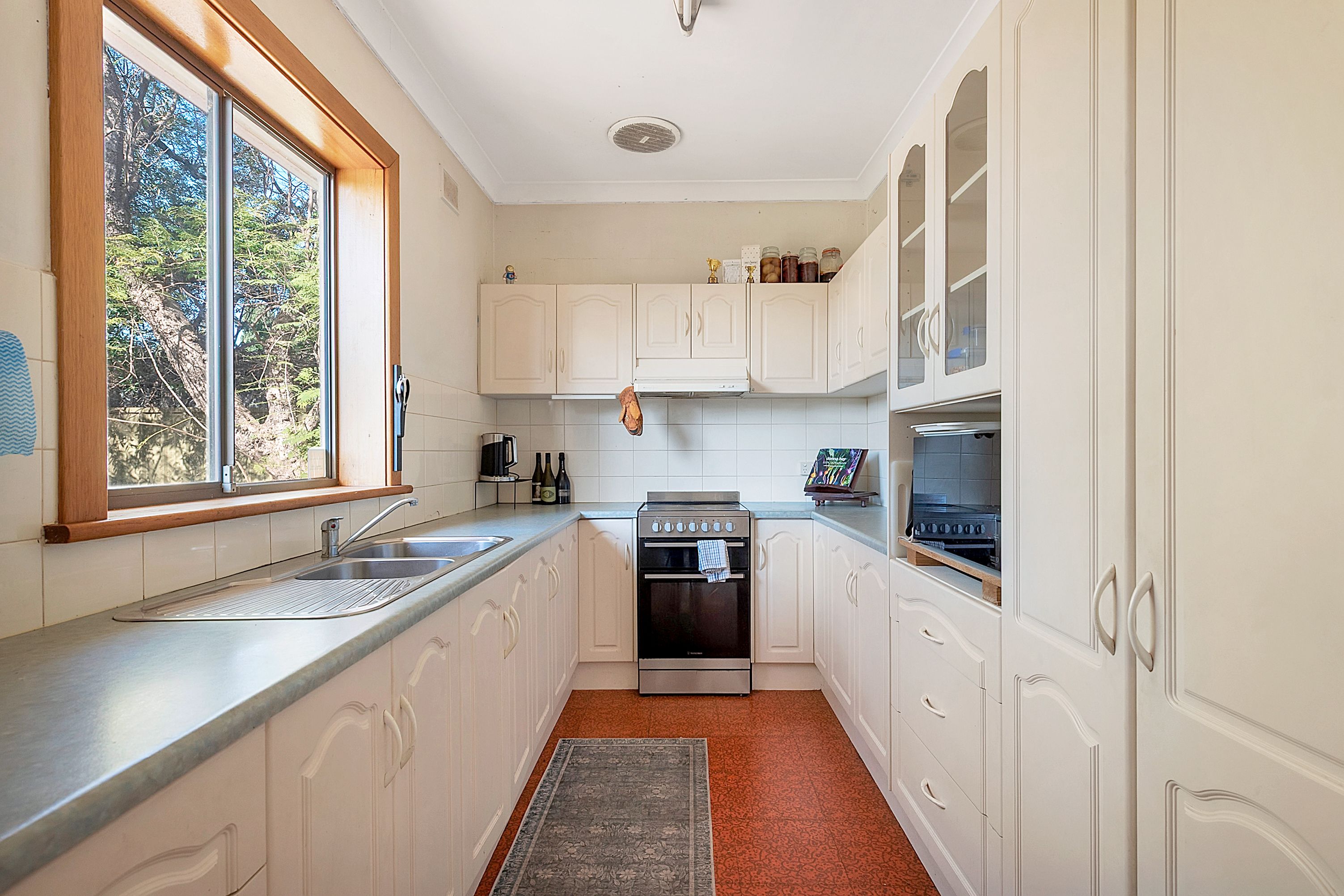 45 Judd Road — photo 7 of 14