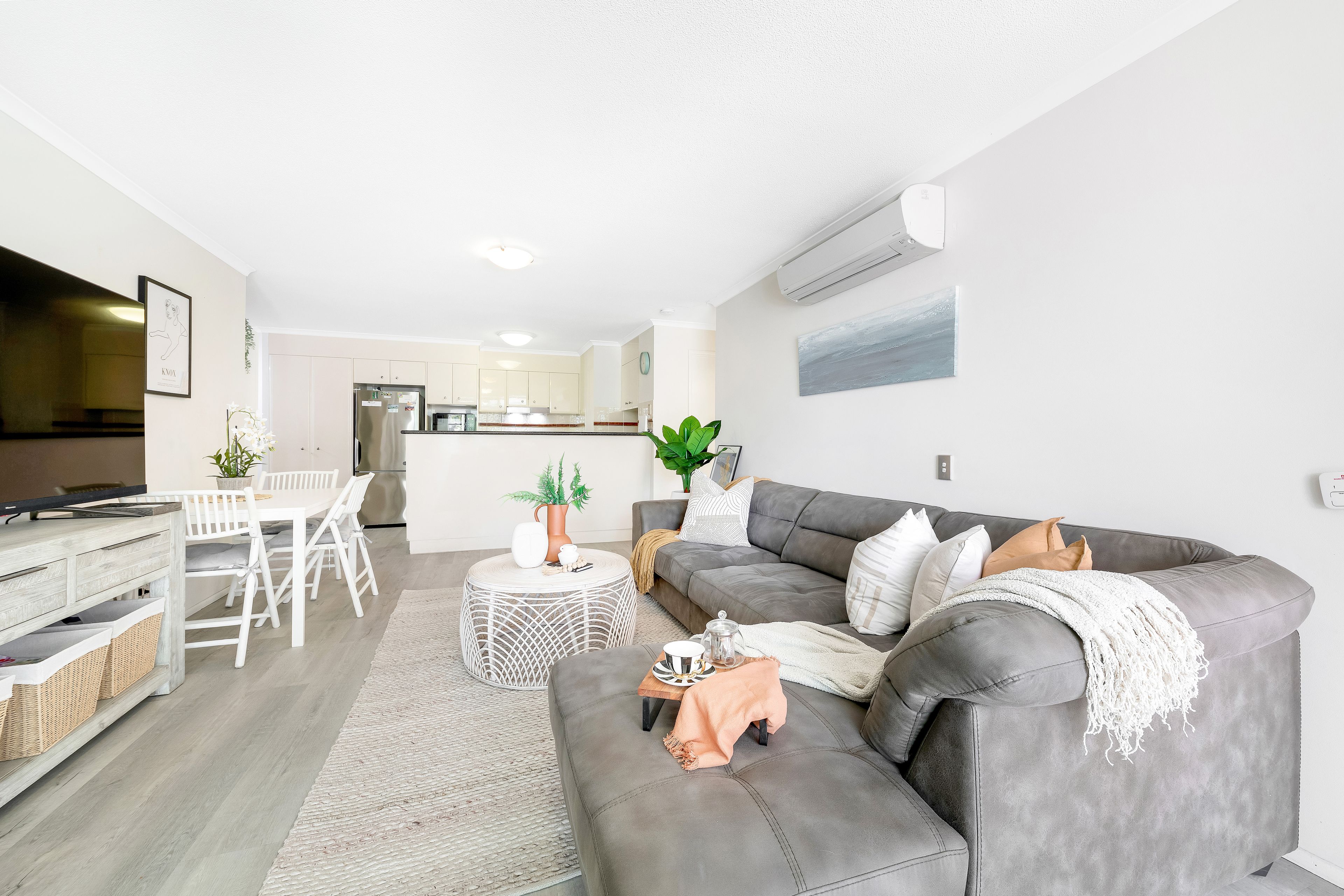 202/98 Alexandra Parade, Alexandra Headland, QLD 4572