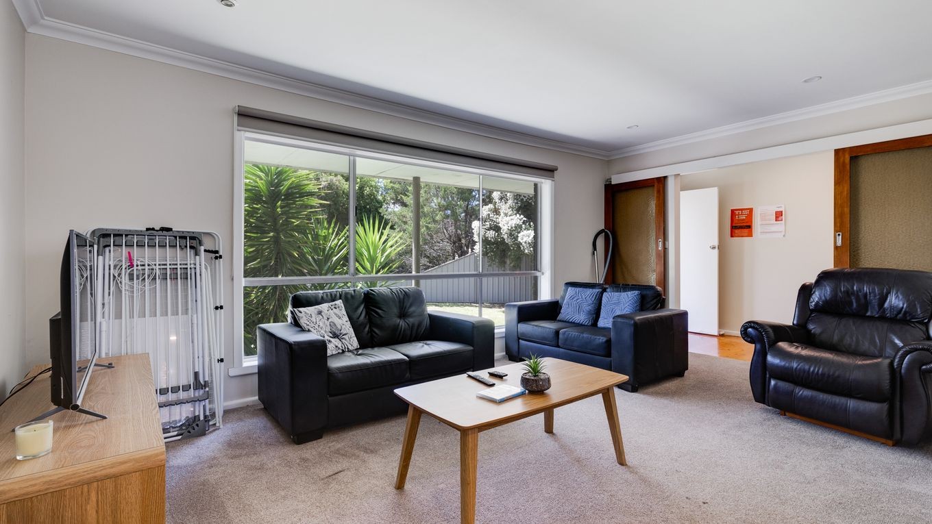 496 Nabowla Court, Lavington, NSW 2641