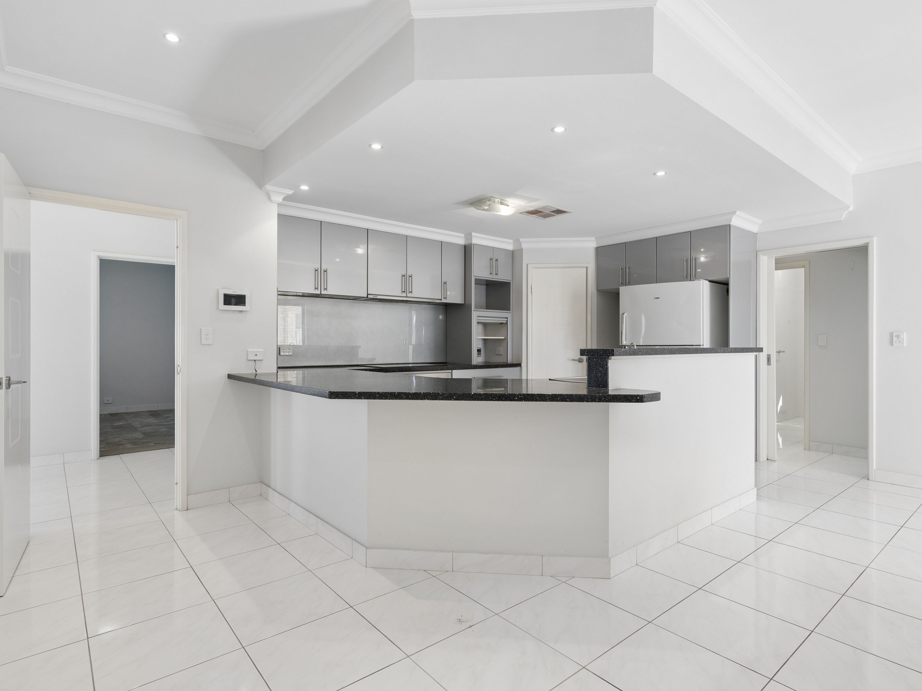 2/9 Bradford Street — photo 6 of 16
