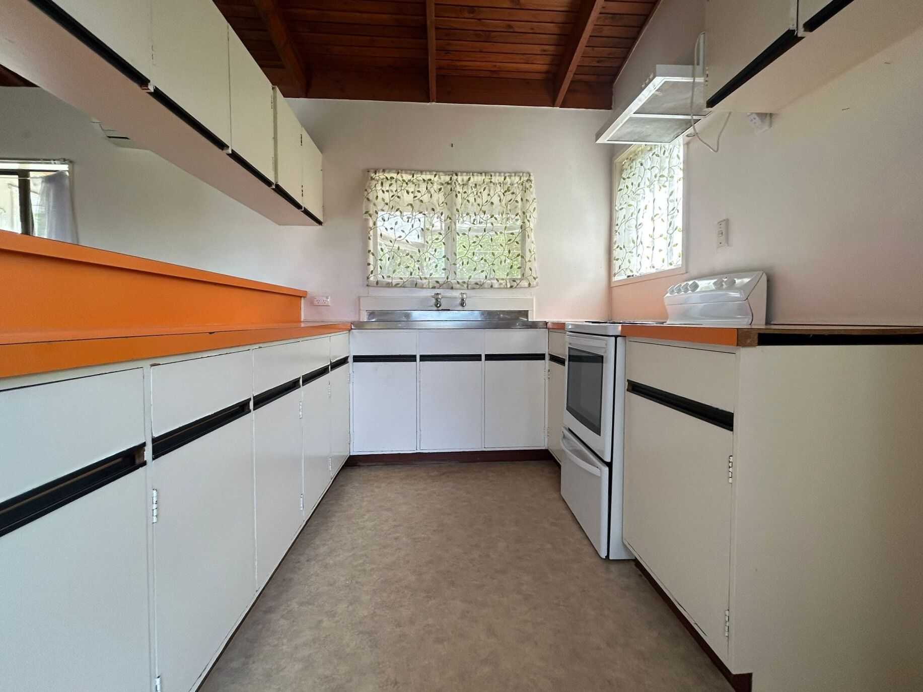 22b Cosy Place, Howick, Manukau City