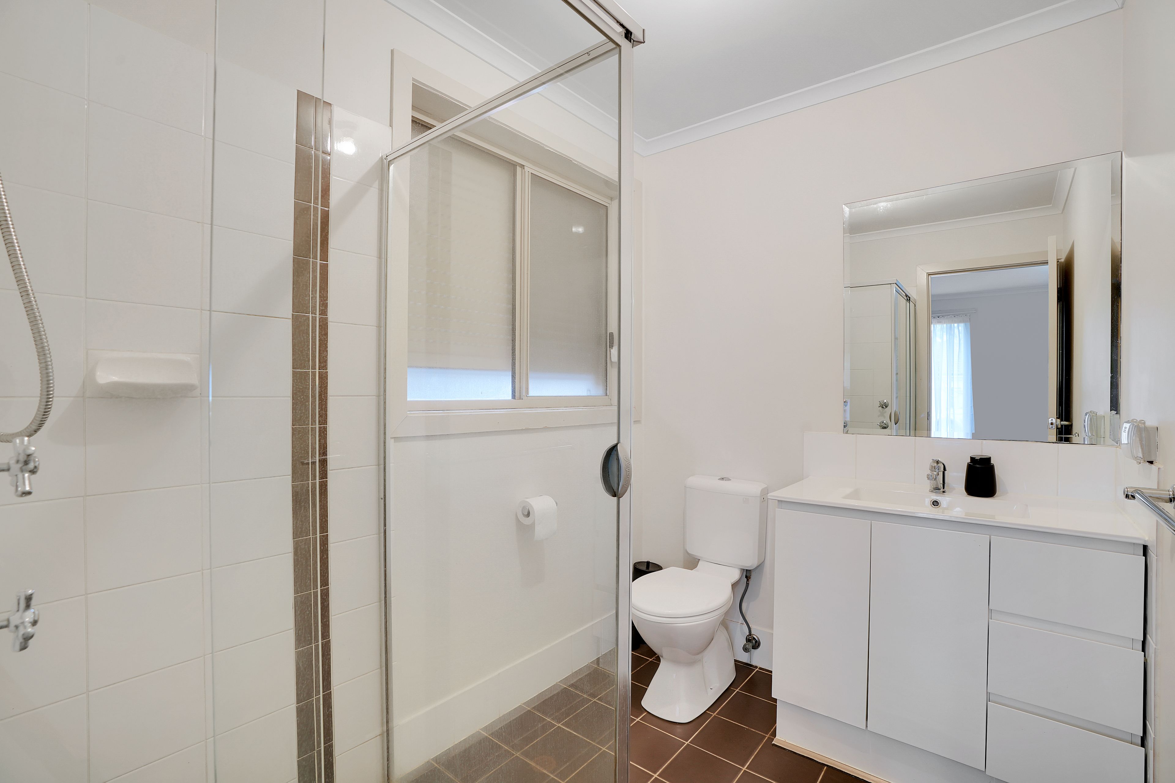 3 Toorna Place — photo 4 of 12