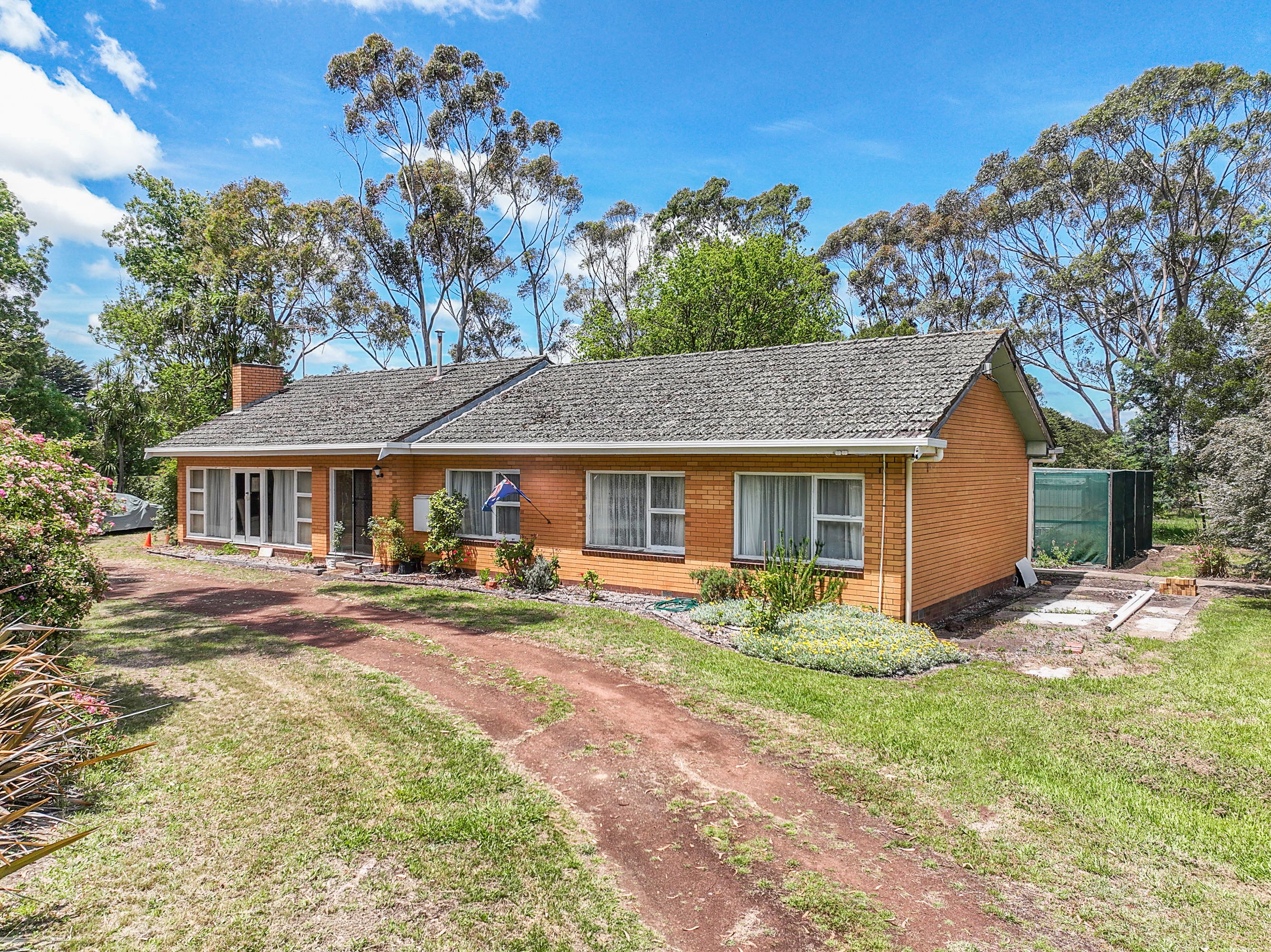 5609 Princes Highway, Boorcan, VIC 3265