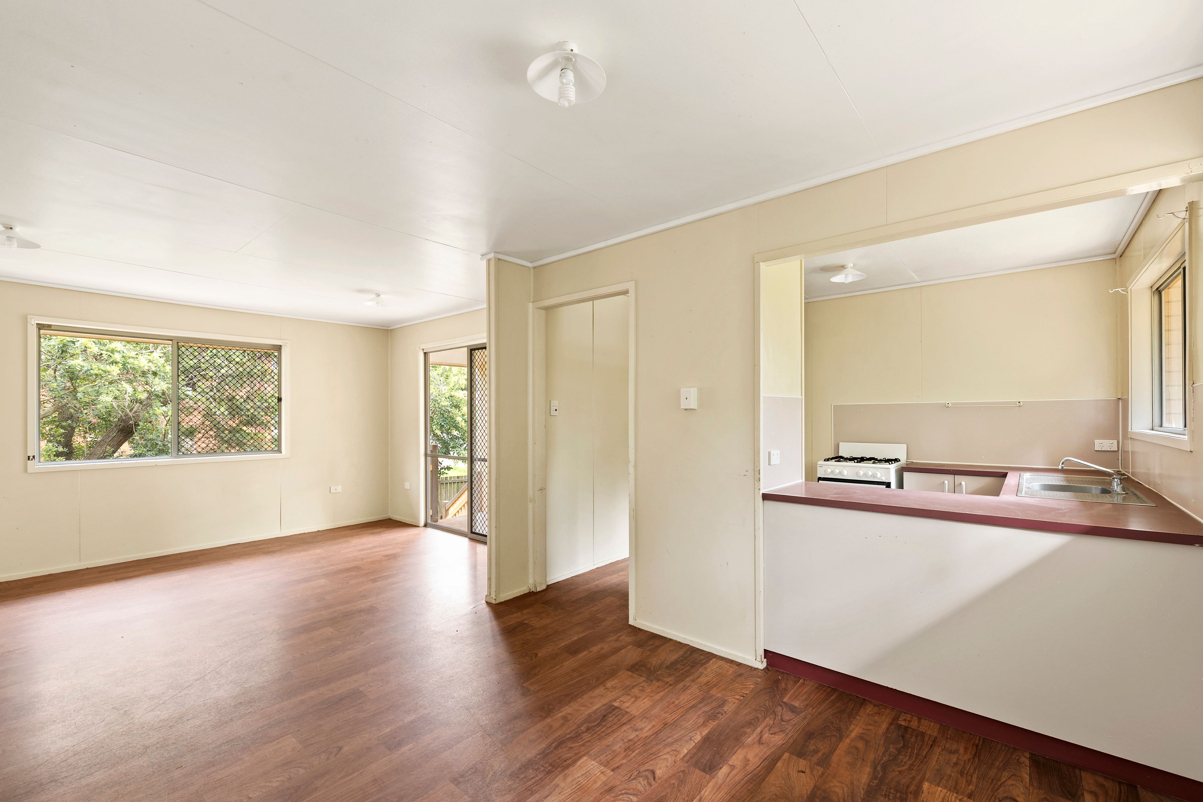 22 Festival Street, Rockville, QLD 4350