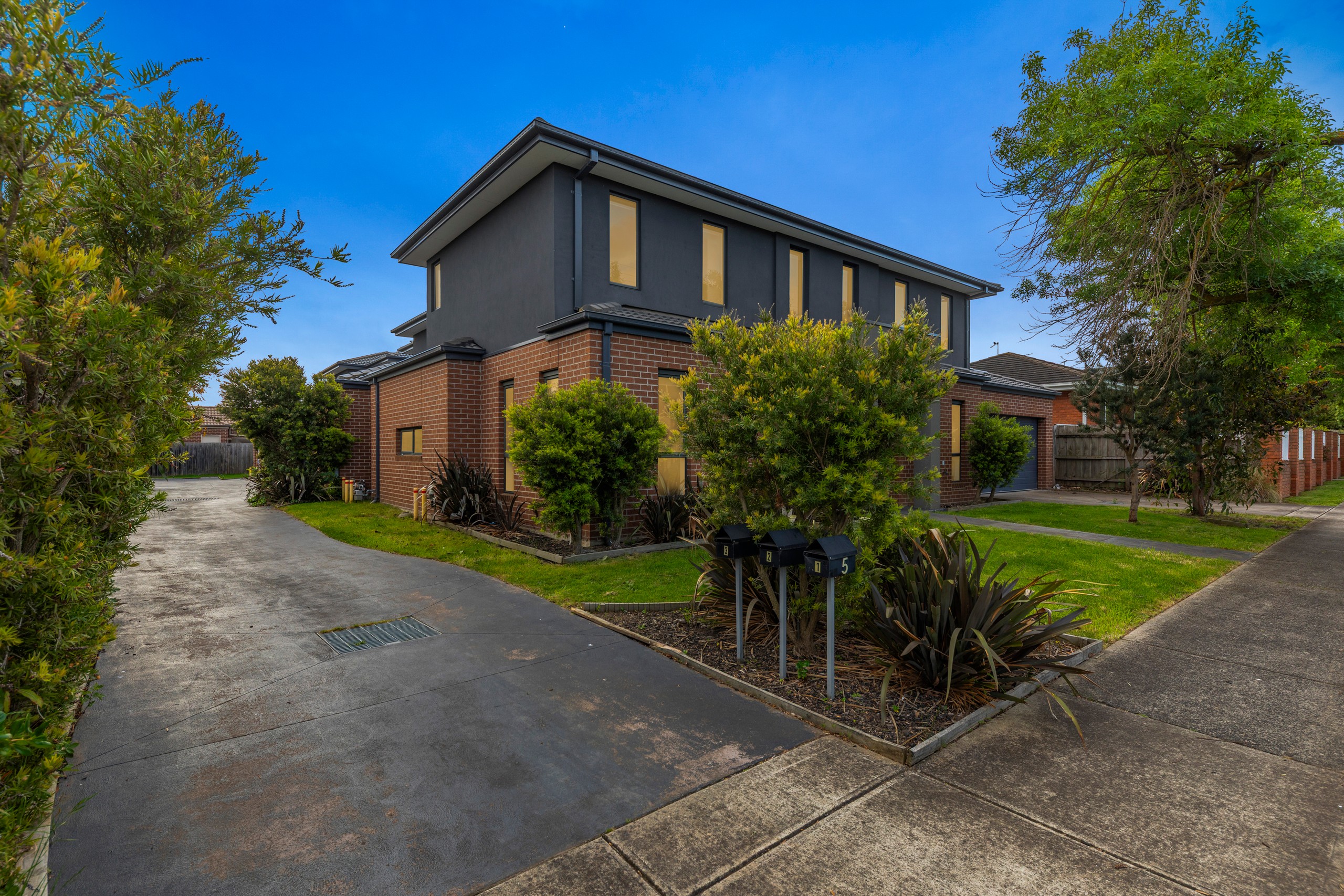 1/5 Henry Street, Pakenham, VIC 3810
