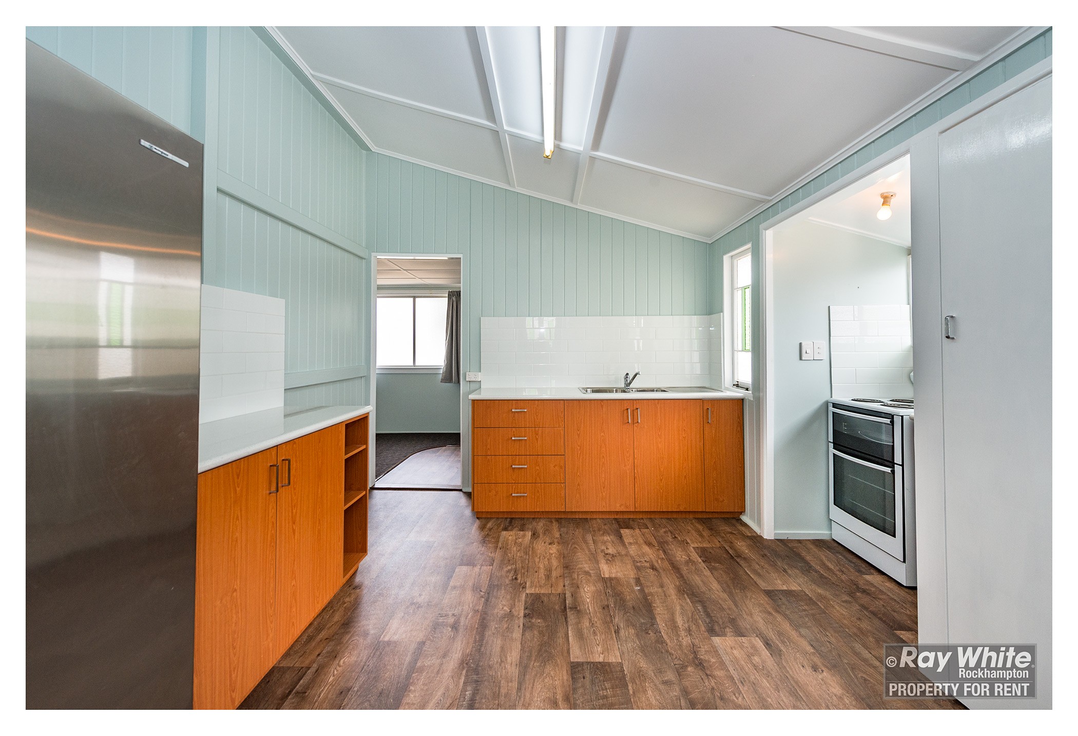 35 Tung Yeen Street, Park Avenue, QLD 4701