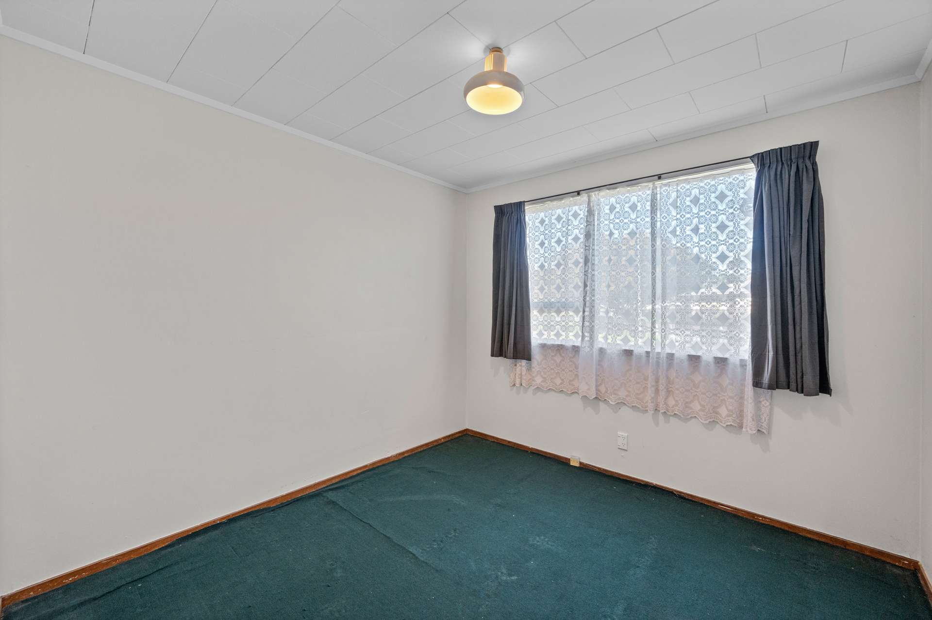 1 Harrow Place photo 10