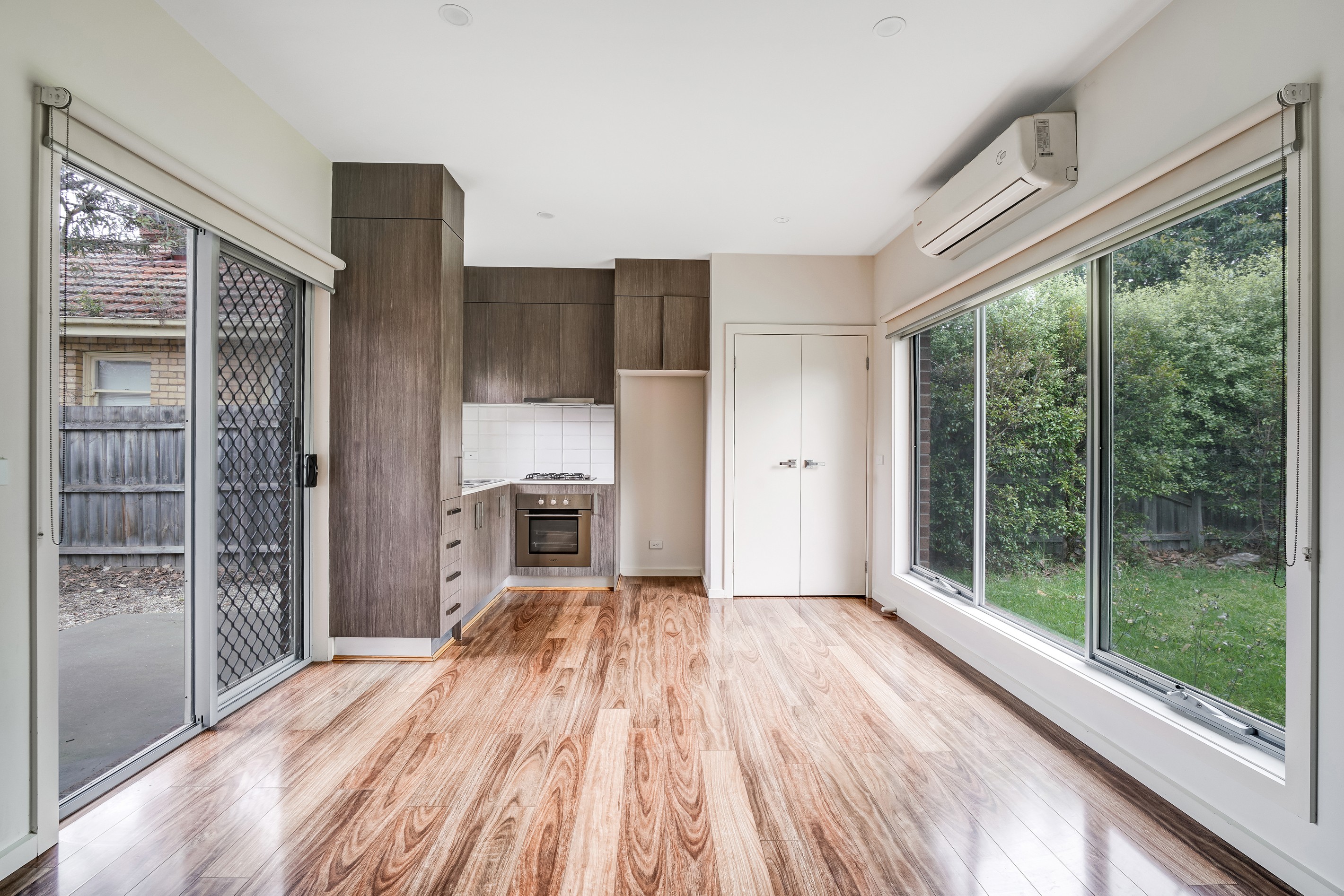 1/141 Rathcown Road, Reservoir, VIC 3073