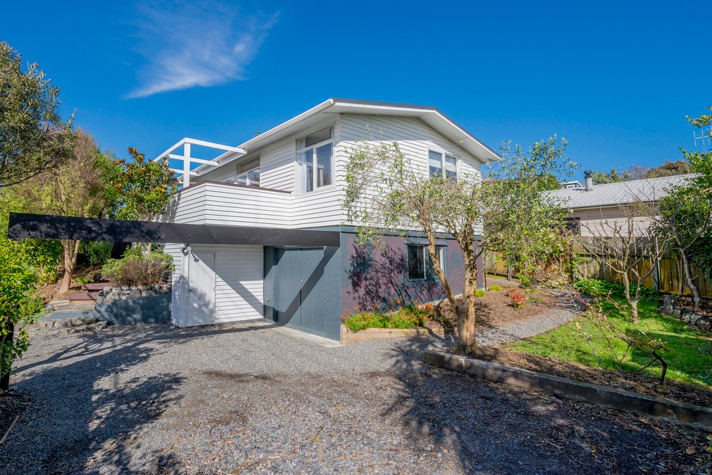95 Renown Road, Raumati, Kapiti Coast District