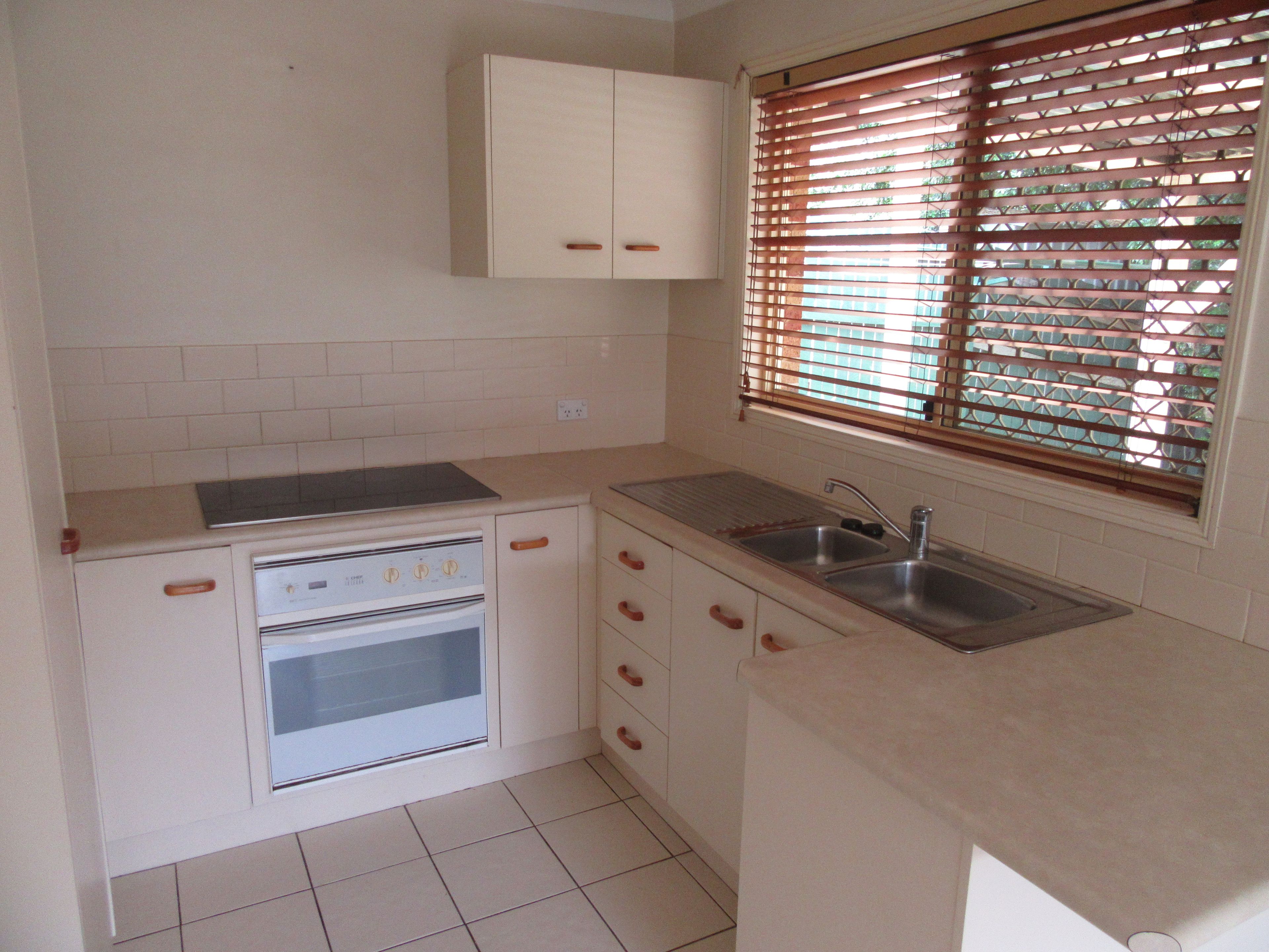 50 Timaru Crescent, Eight Mile Plains, QLD 4113