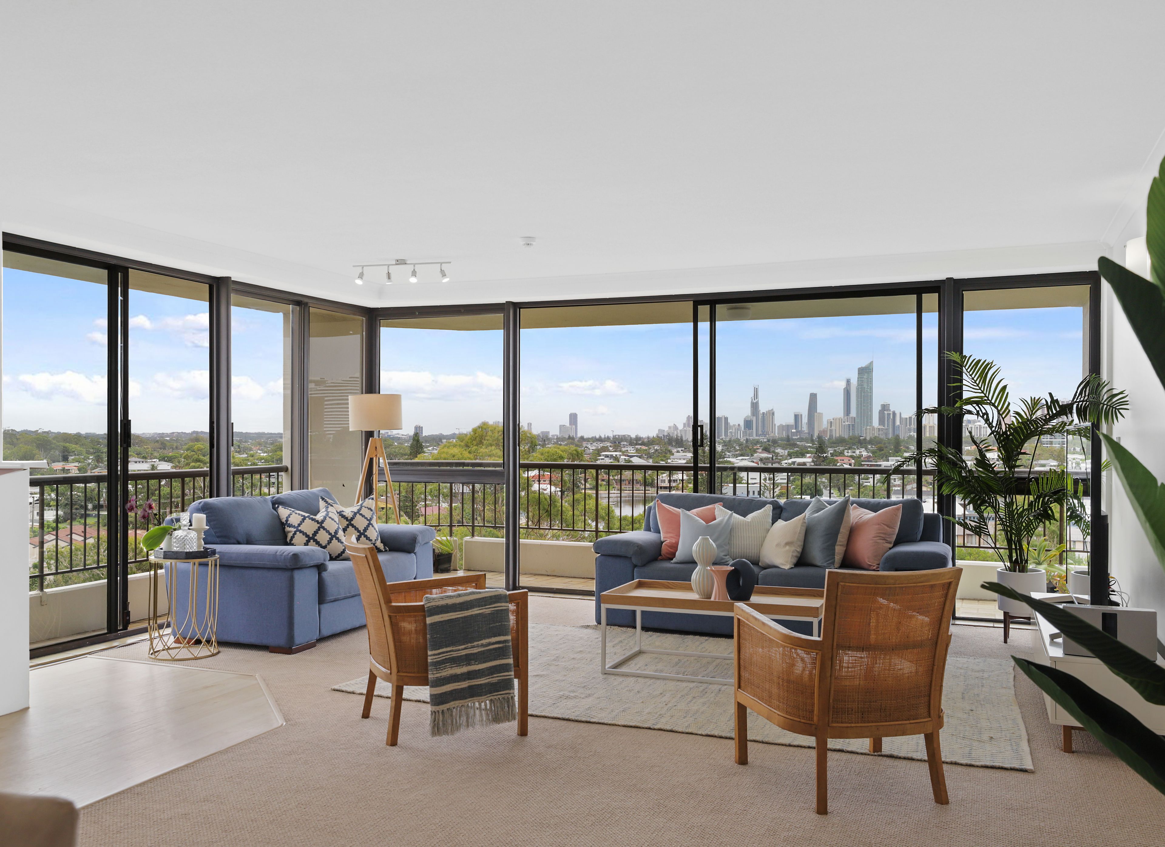 54 Hooker Boulevard, Mermaid Waters QLD 4218
