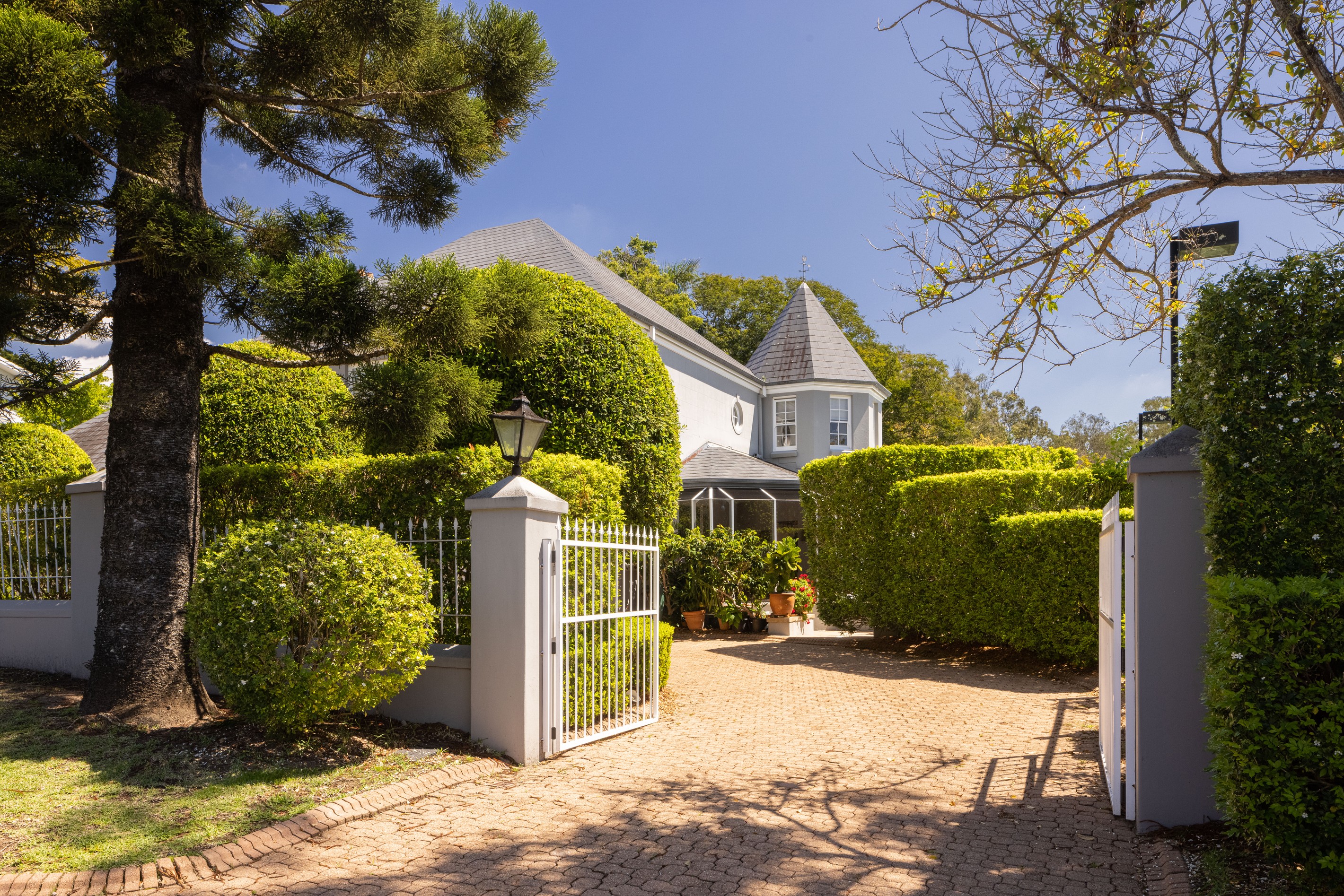 3 Nindethana Street, Indooroopilly, QLD 4068