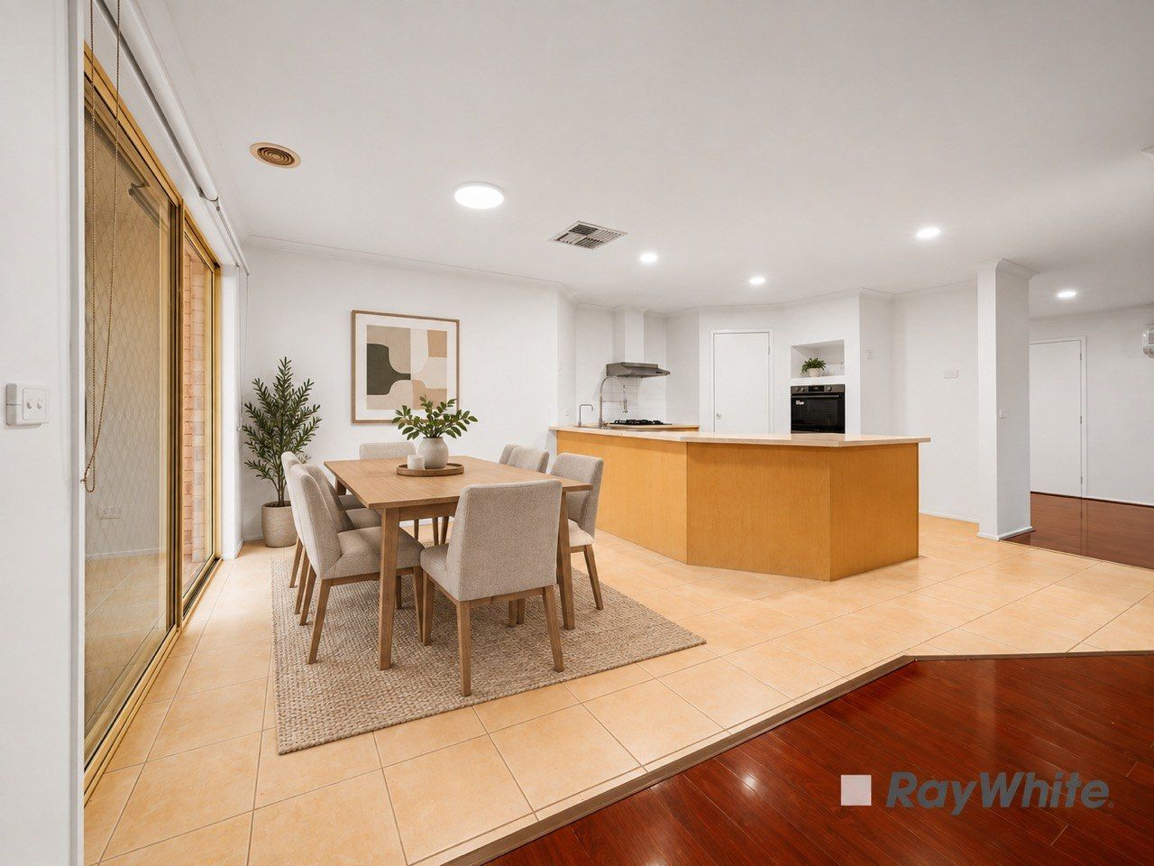 23 Beethoven Drive — photo 4 of 20
