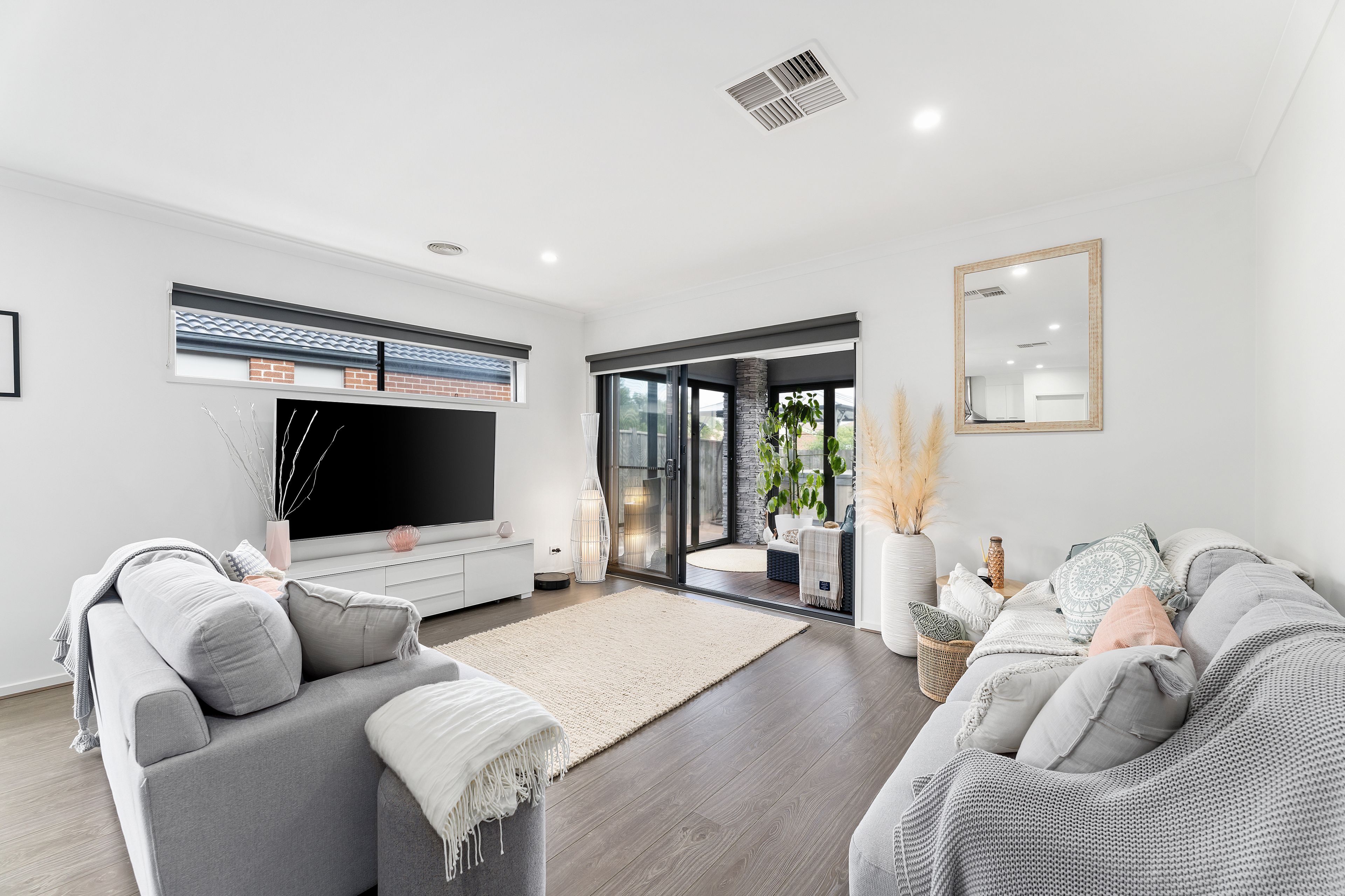 23 Pimelea Street — photo 5 of 10
