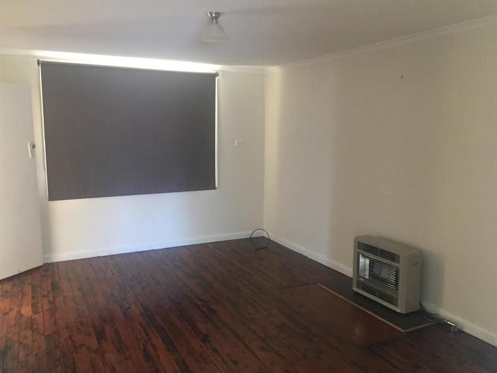 80 Broughton Street, Tumut, NSW 2720