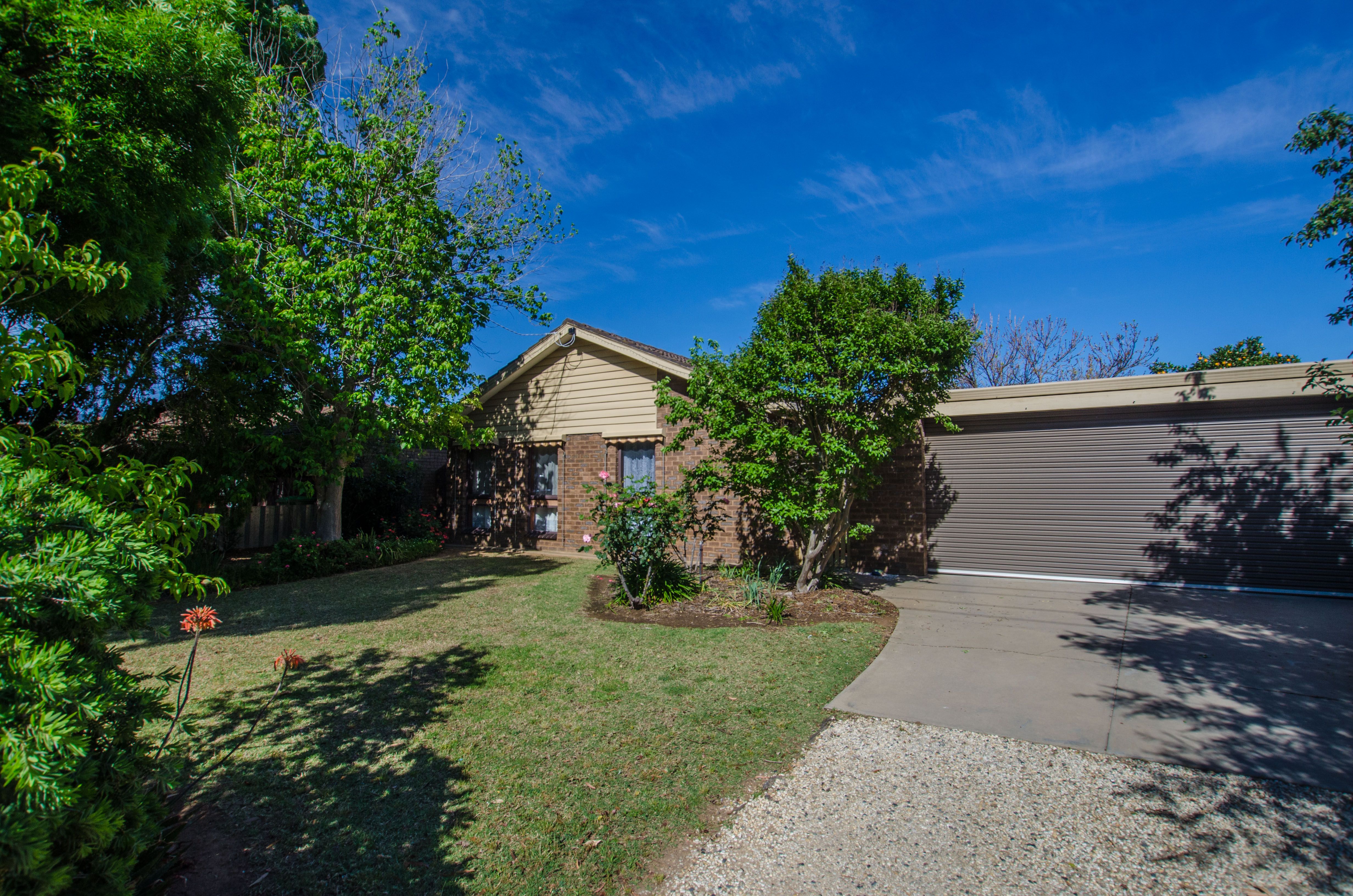 111 Campaspe Esplanade, Echuca, VIC 3564