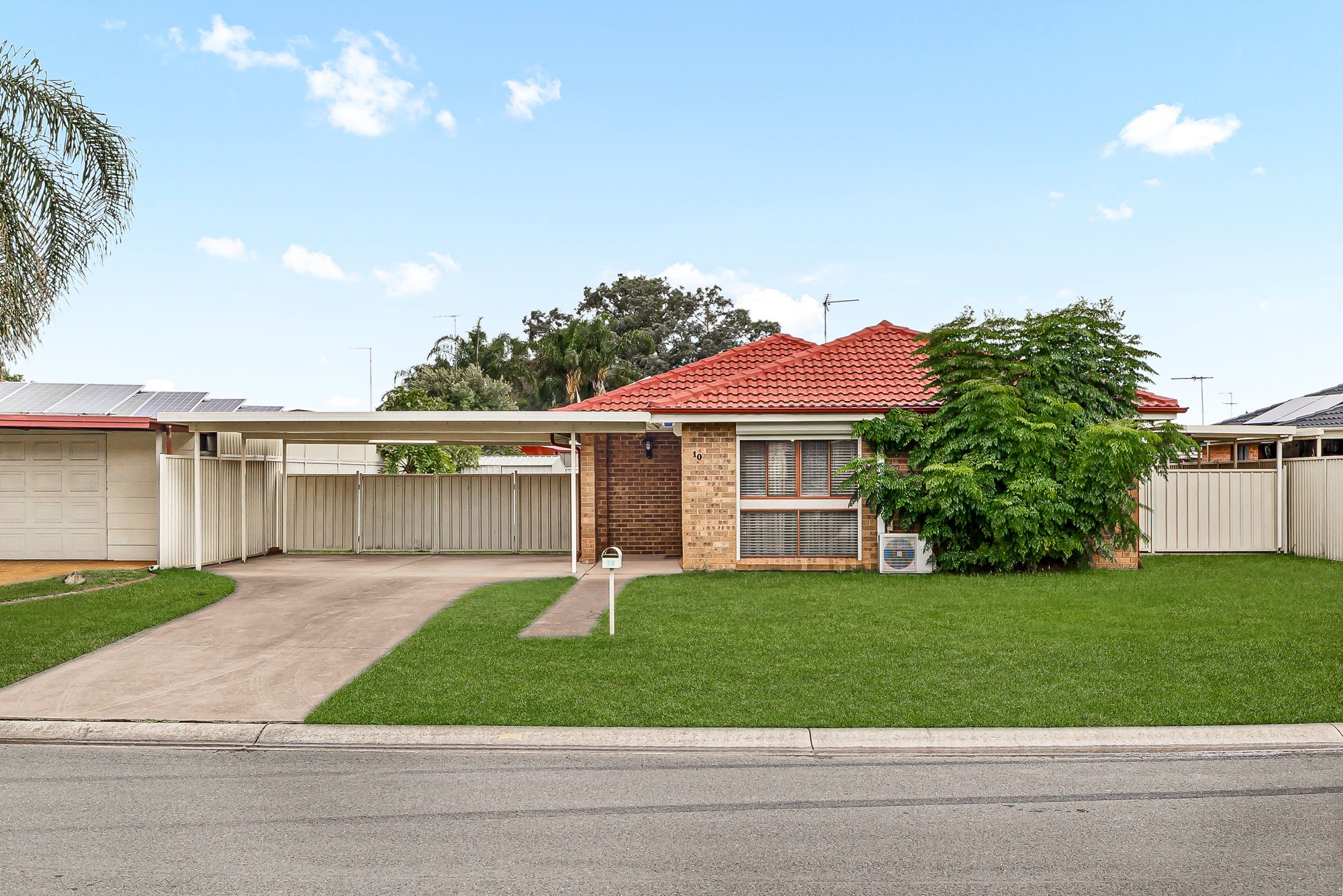 10 Madison Circuit, St Clair, NSW 2759