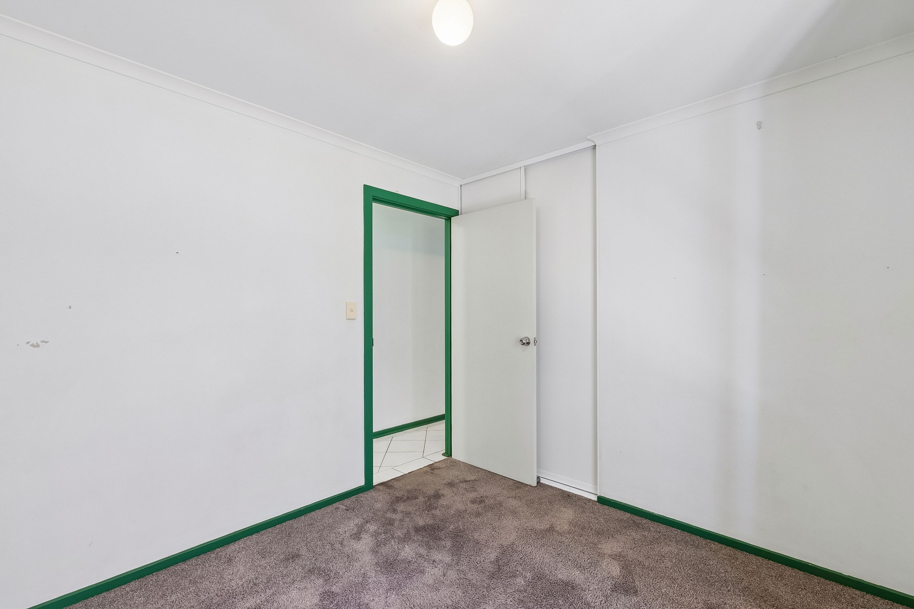 20 Harvey Avenue — photo 8 of 10