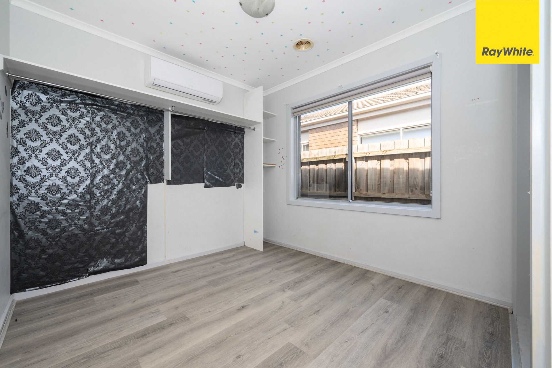 10 Colonus Street — photo 5 of 16