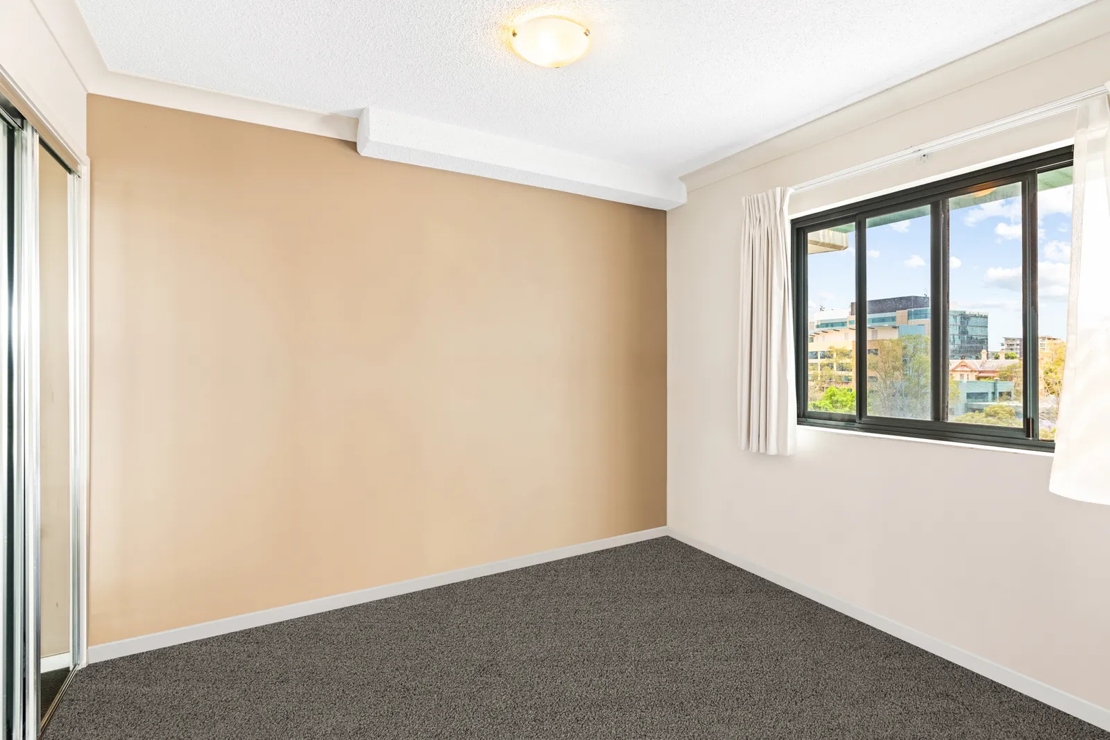 903/21 Patrick Lane, Toowong