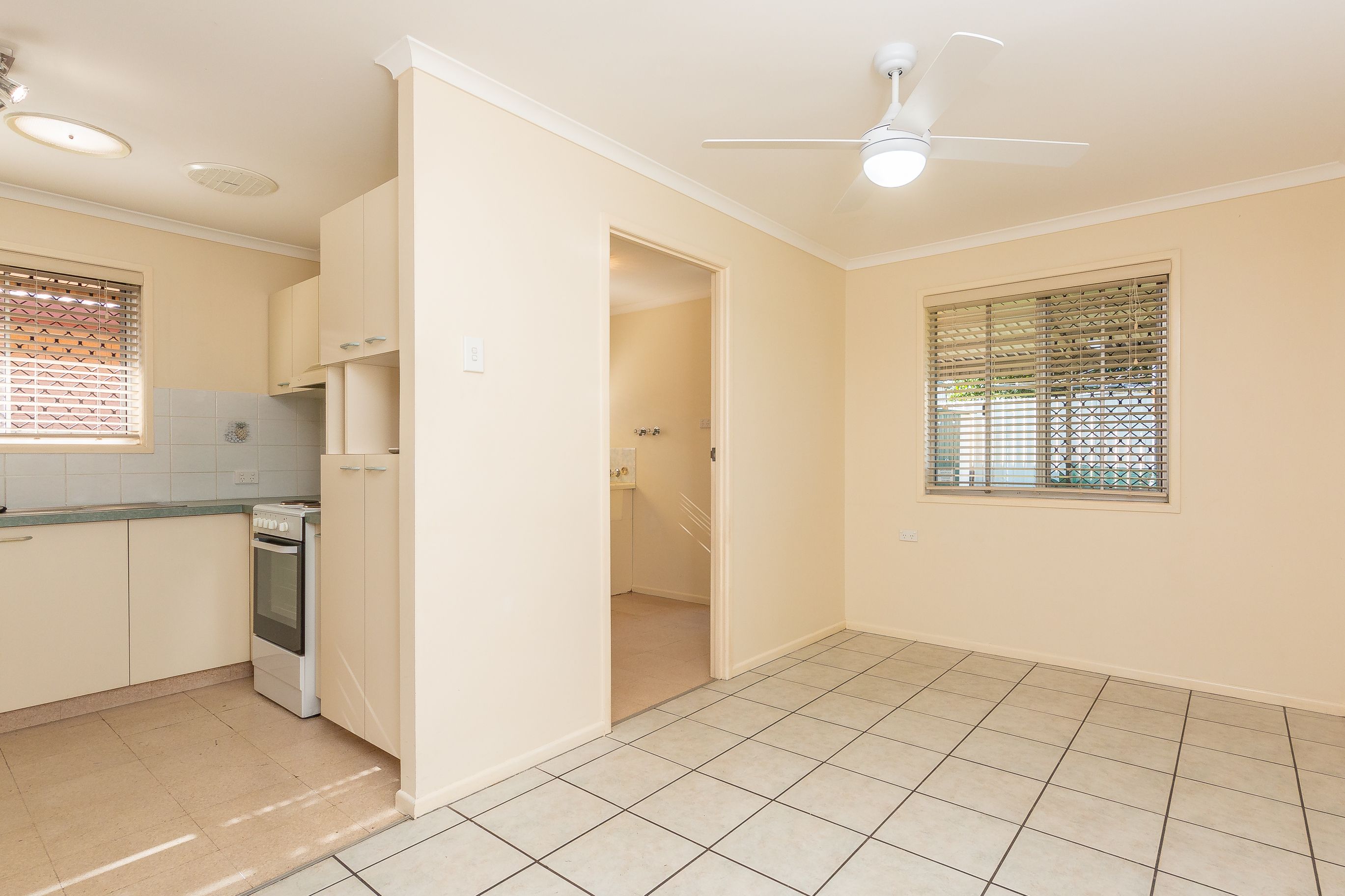 18 Wave Street, Kippa-Ring, QLD 4021