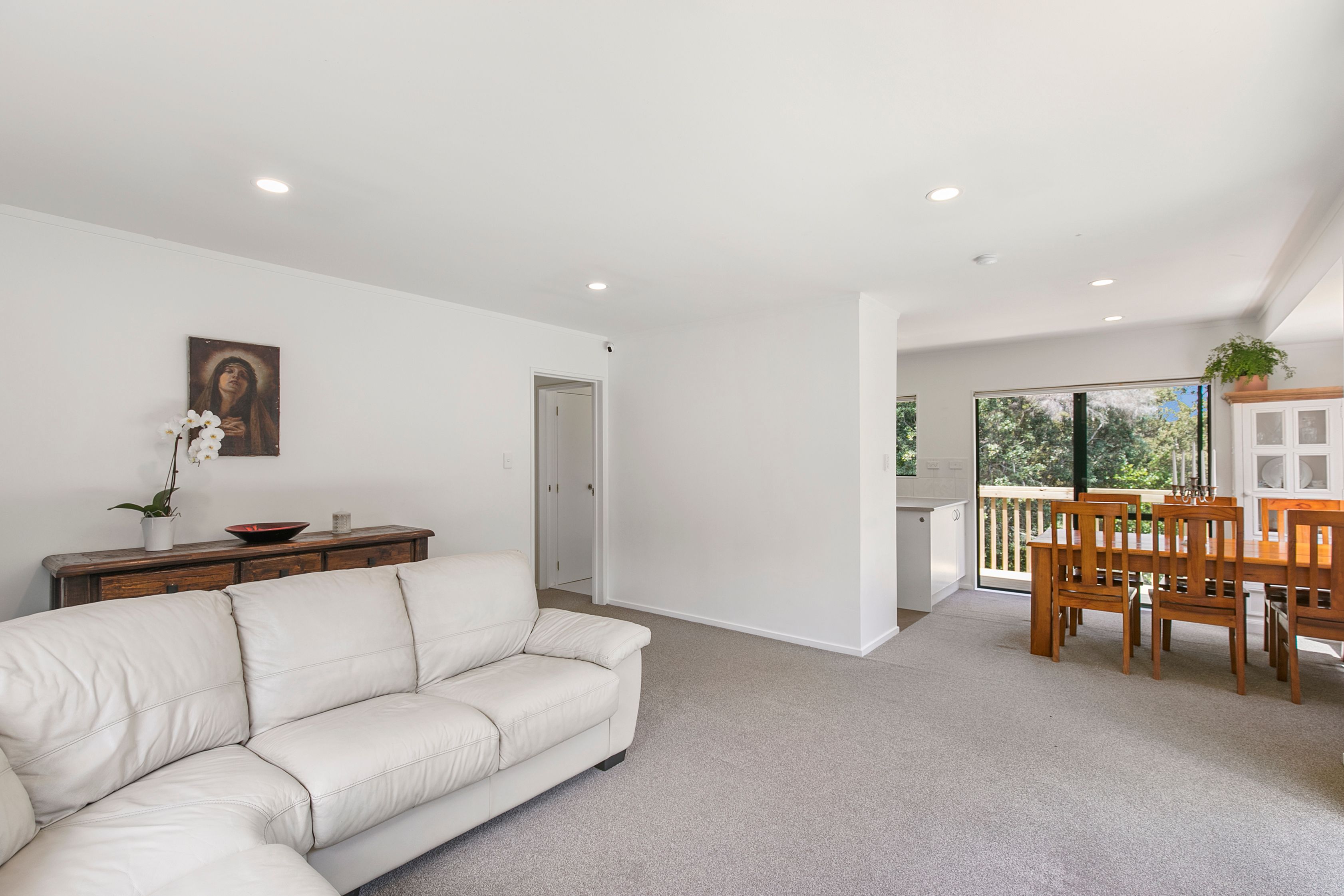 2/44 Paragon Avenue, Beach Haven, North Shore City