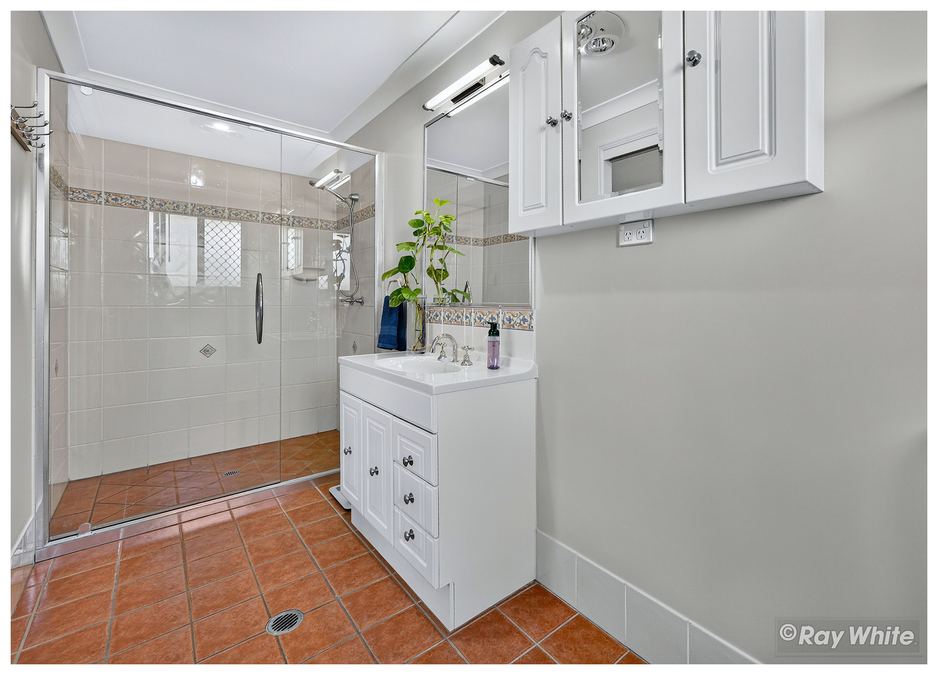 43 Rosewood Avenue — photo 12 of 30