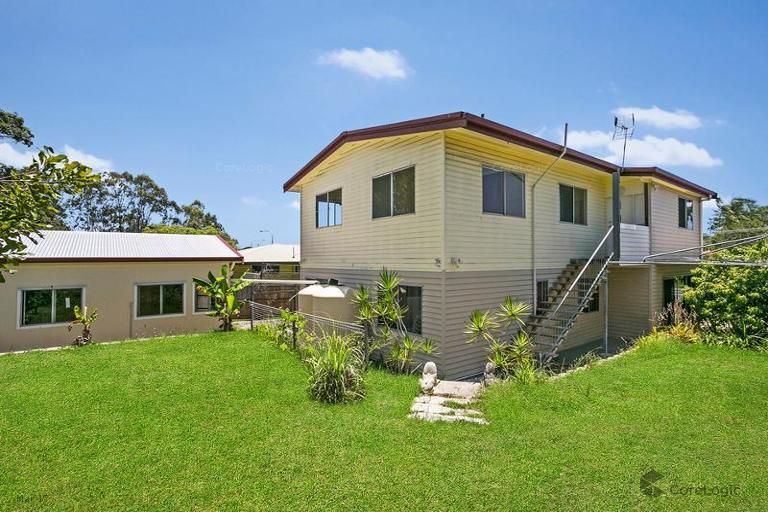 22 Kumbari Avenue, Southport, QLD 4215