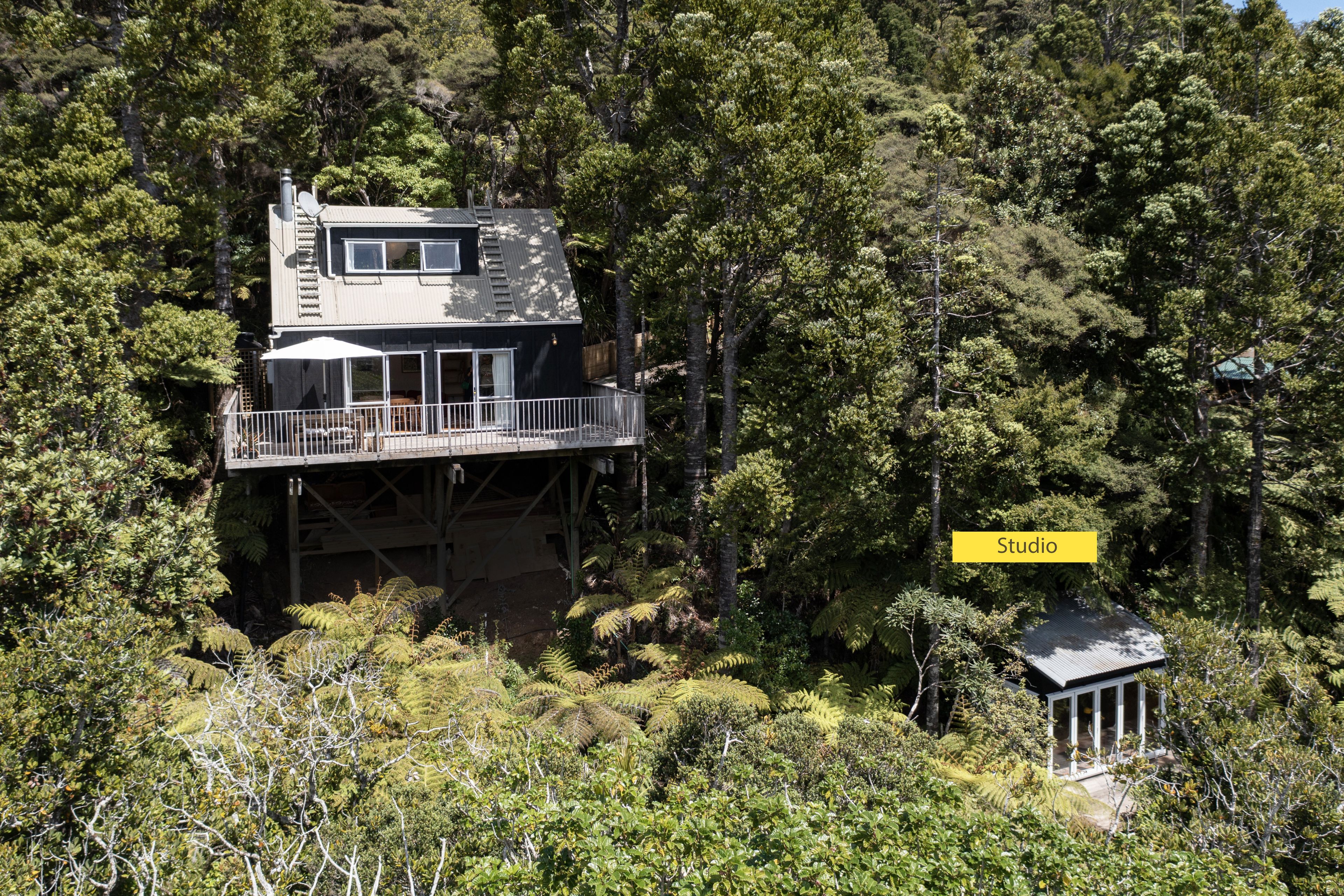 70/72 Lone Kauri Road, Karekare, Waitakere City 0772 - Sold House - Ray ...
