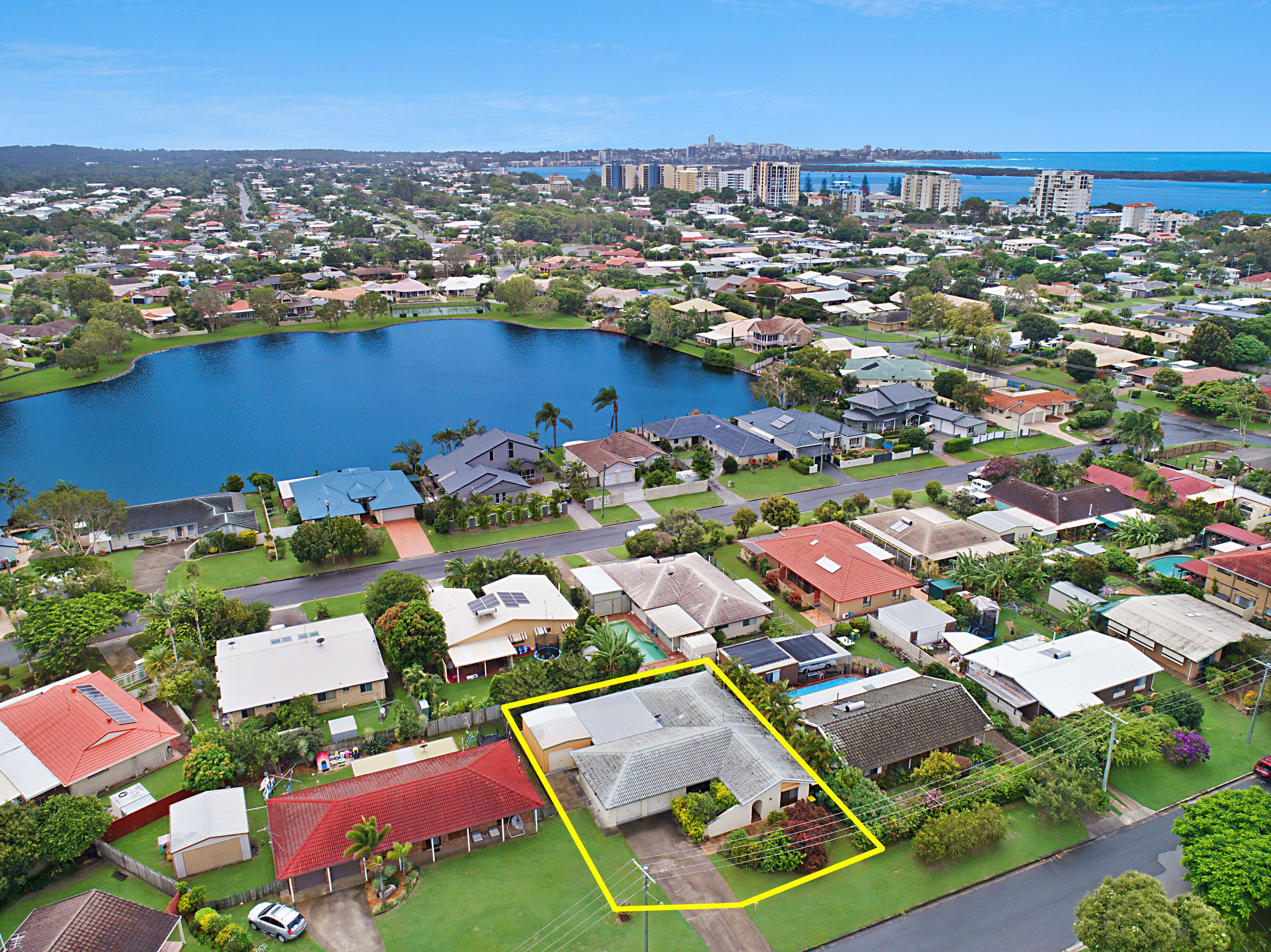 11 Cunningham Court, Golden Beach QLD 4551